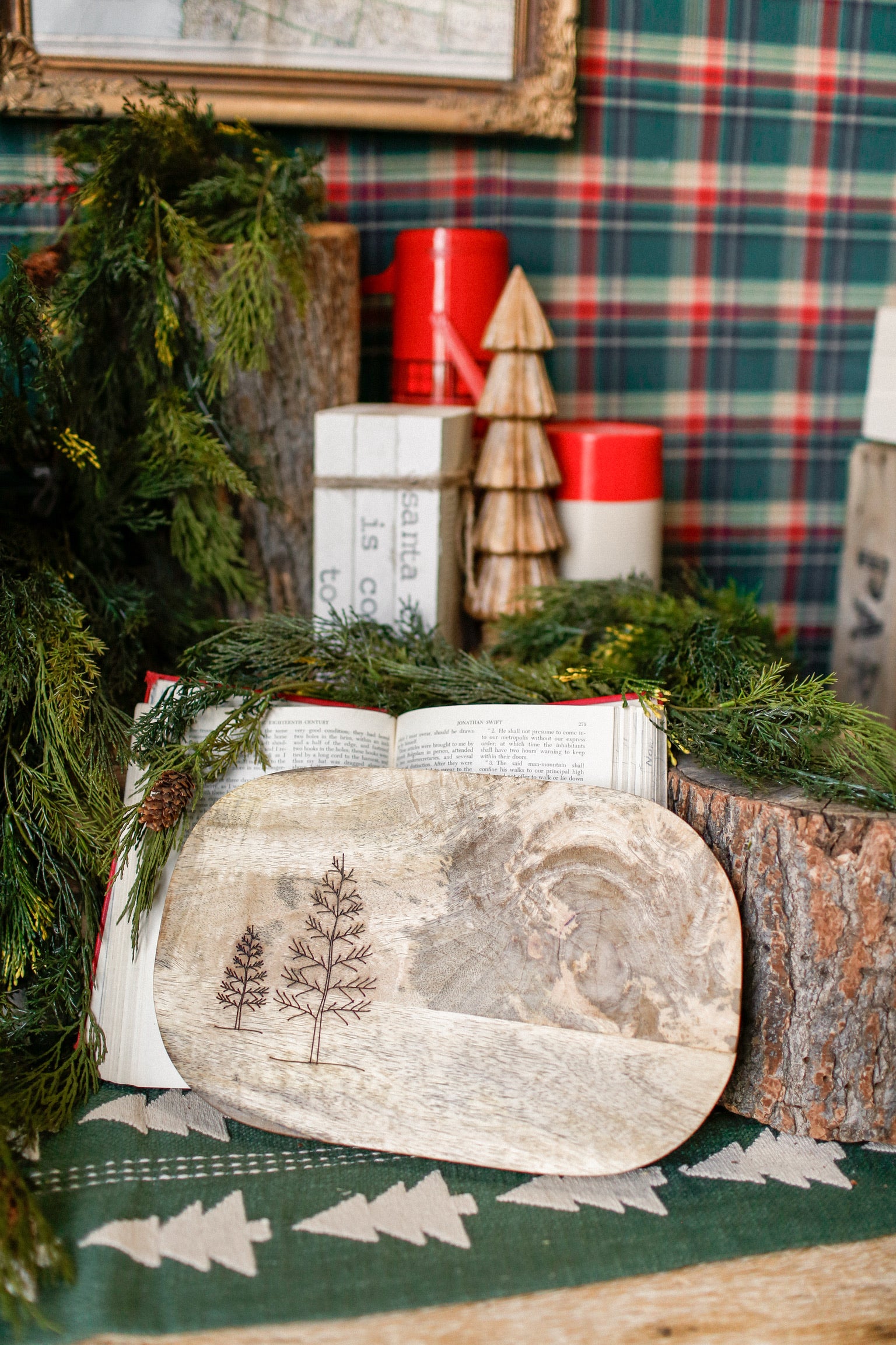 Mango Wood Etched Tree Cutting Board