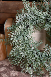 Trailing Vine Mini Wreath