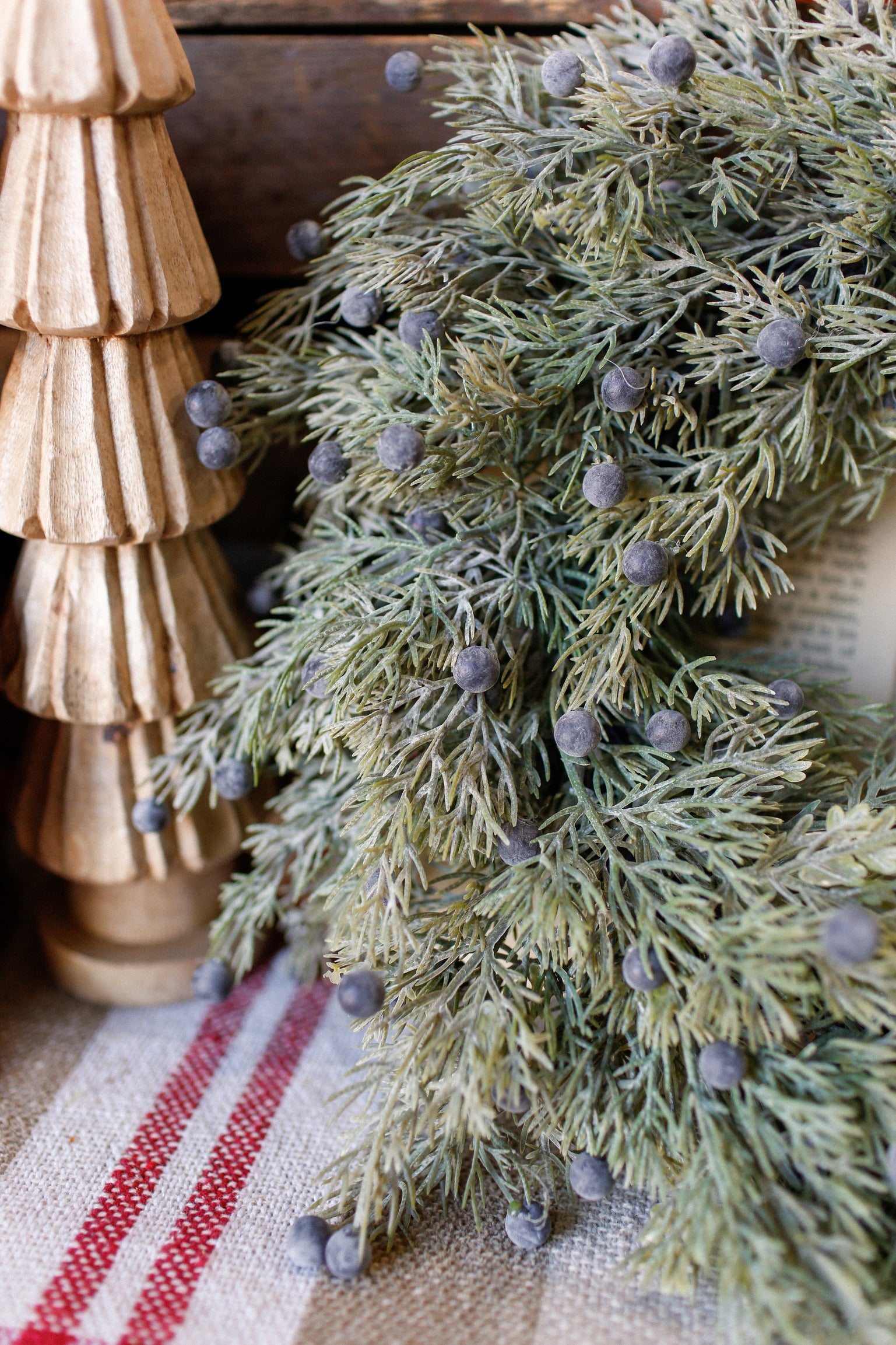 Midnight Juniper Mini Wreath