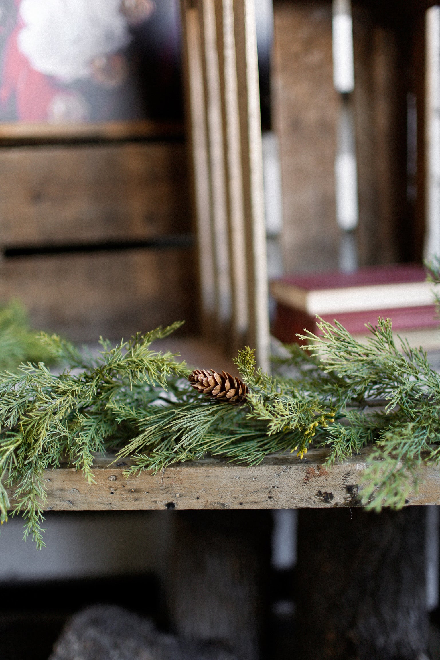 Alpine Cedar Garland