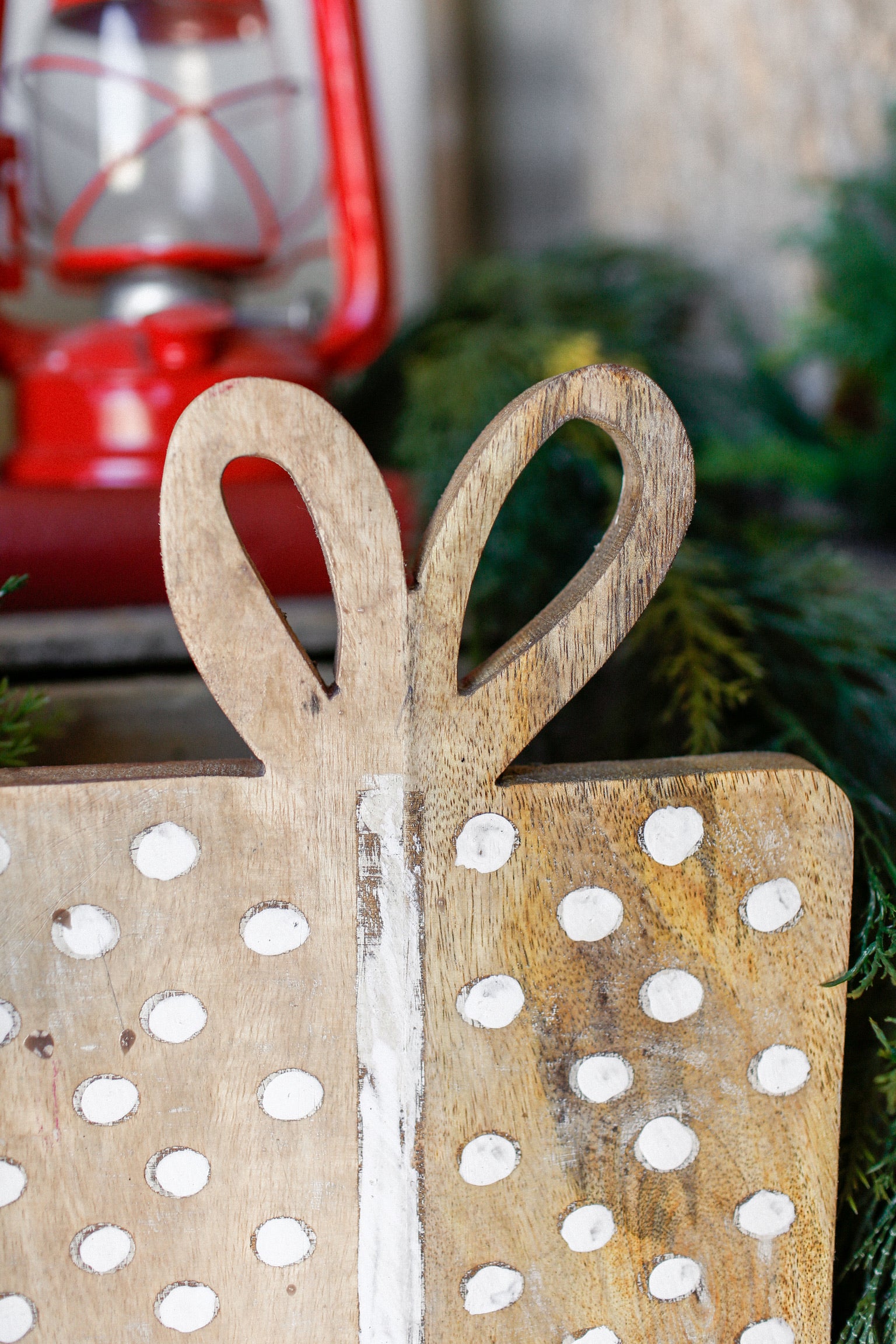 Mango Wood Gift Cutting Board