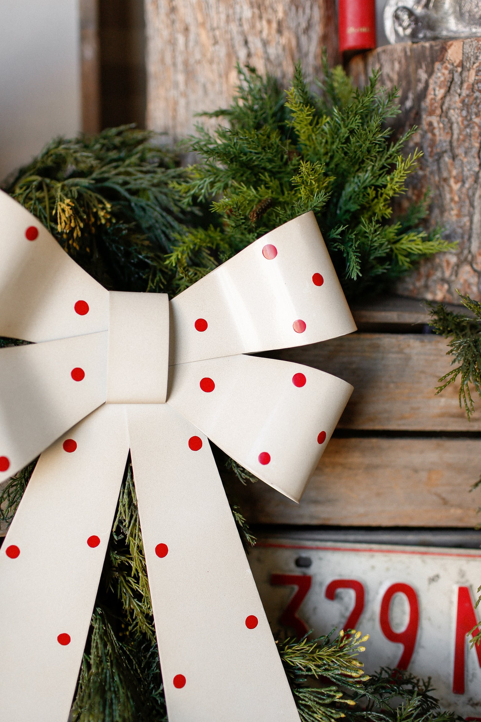 Metal Cream Polka Dot Bow