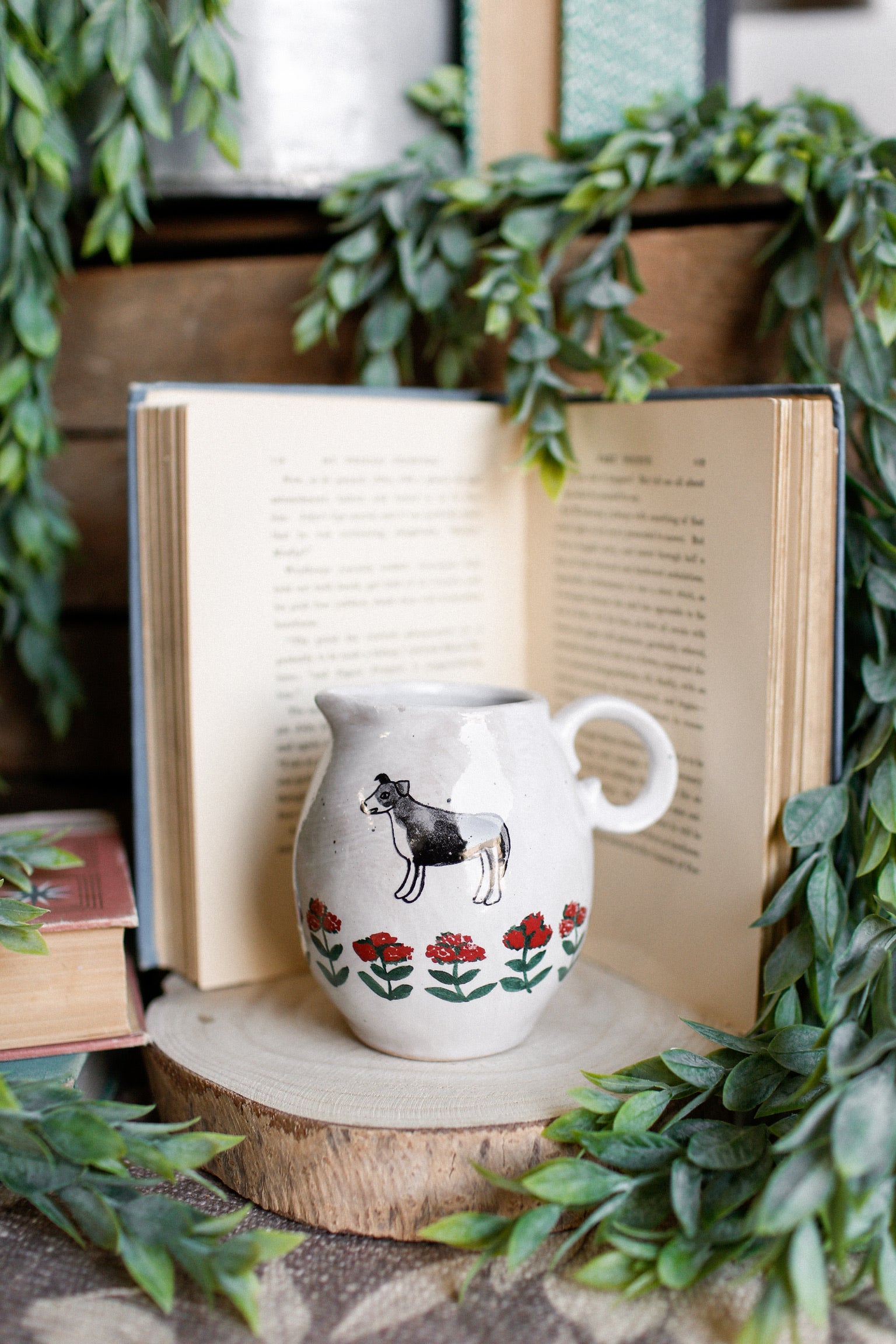 Scandinavian Fauna Creamer