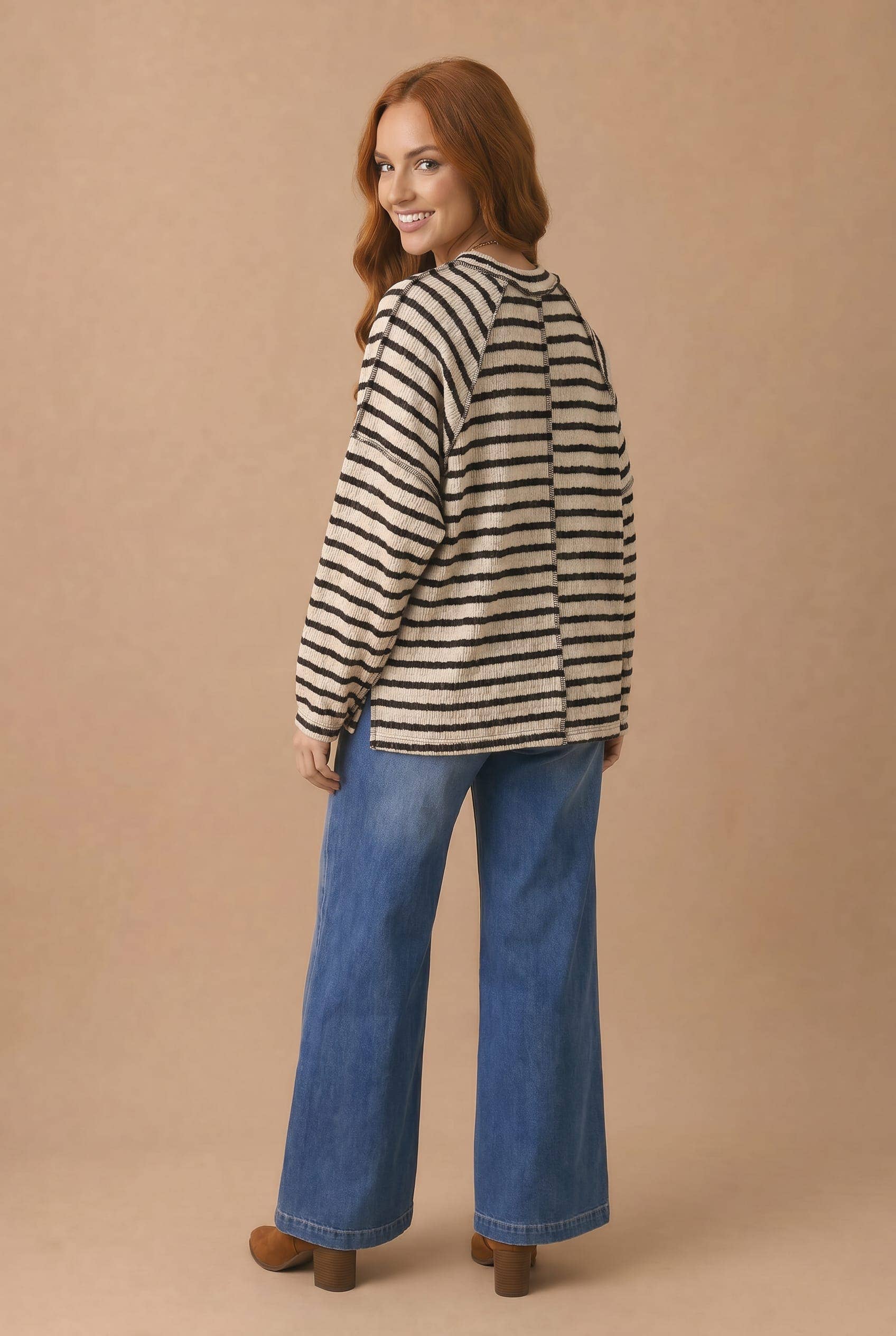Round Neck Textured Stripe Reverse Stitch Top Haptics