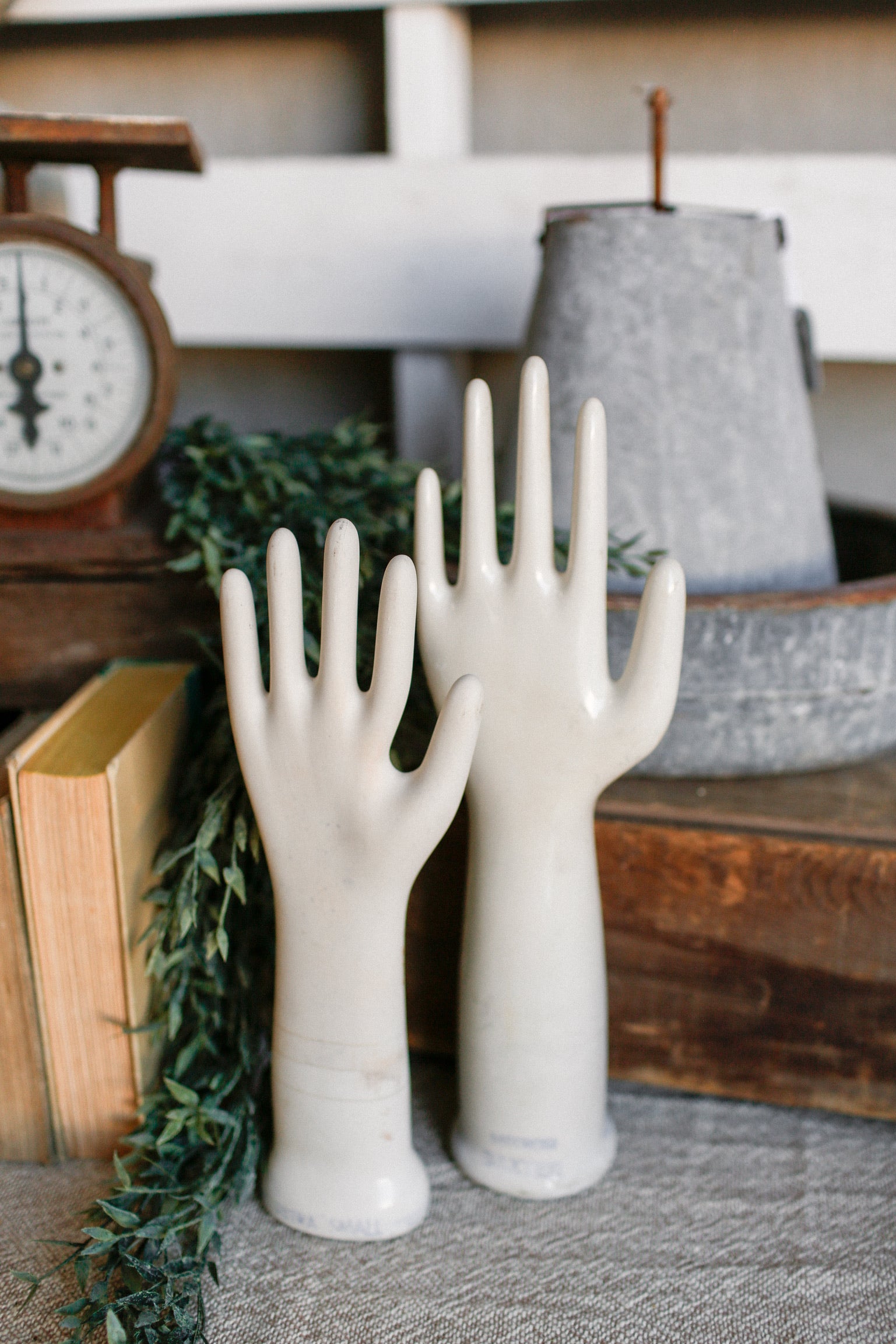 Vintage Industrial Ceramic Glove Mold (M)