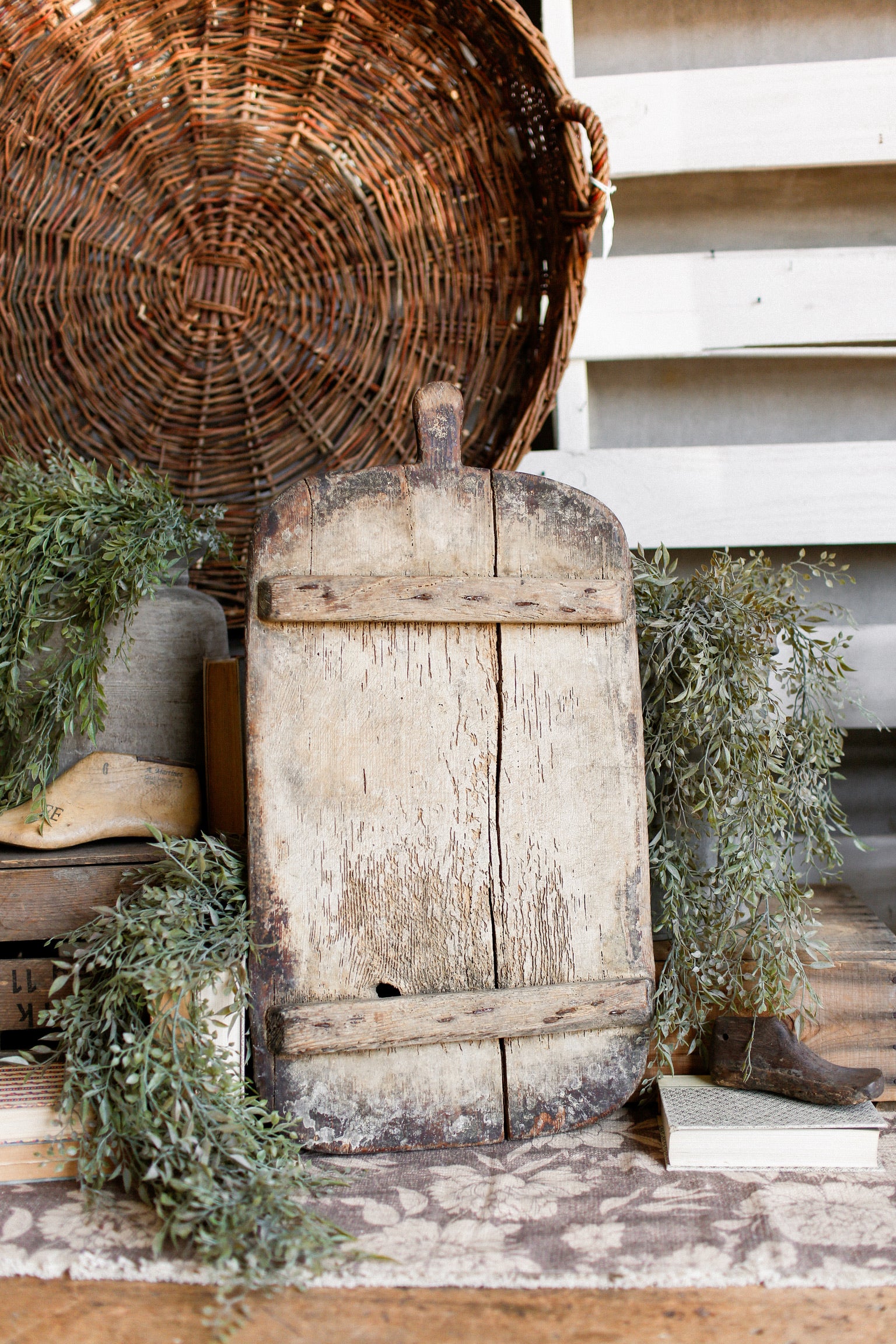 Vintage Turkish Bread Board (M)