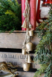 Mini Aged Gold Bell Cluster