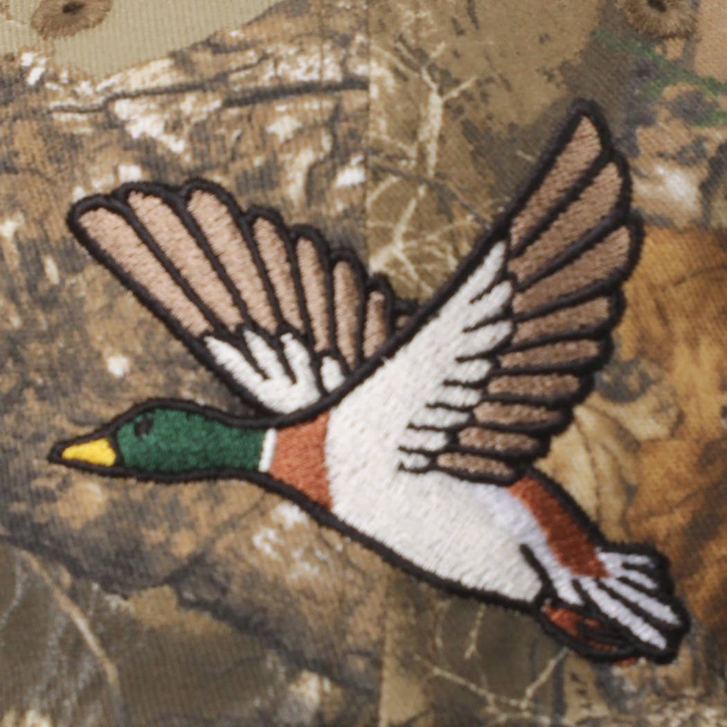Flying Mallard Embroidered Cap with Leaf Print Fashion City