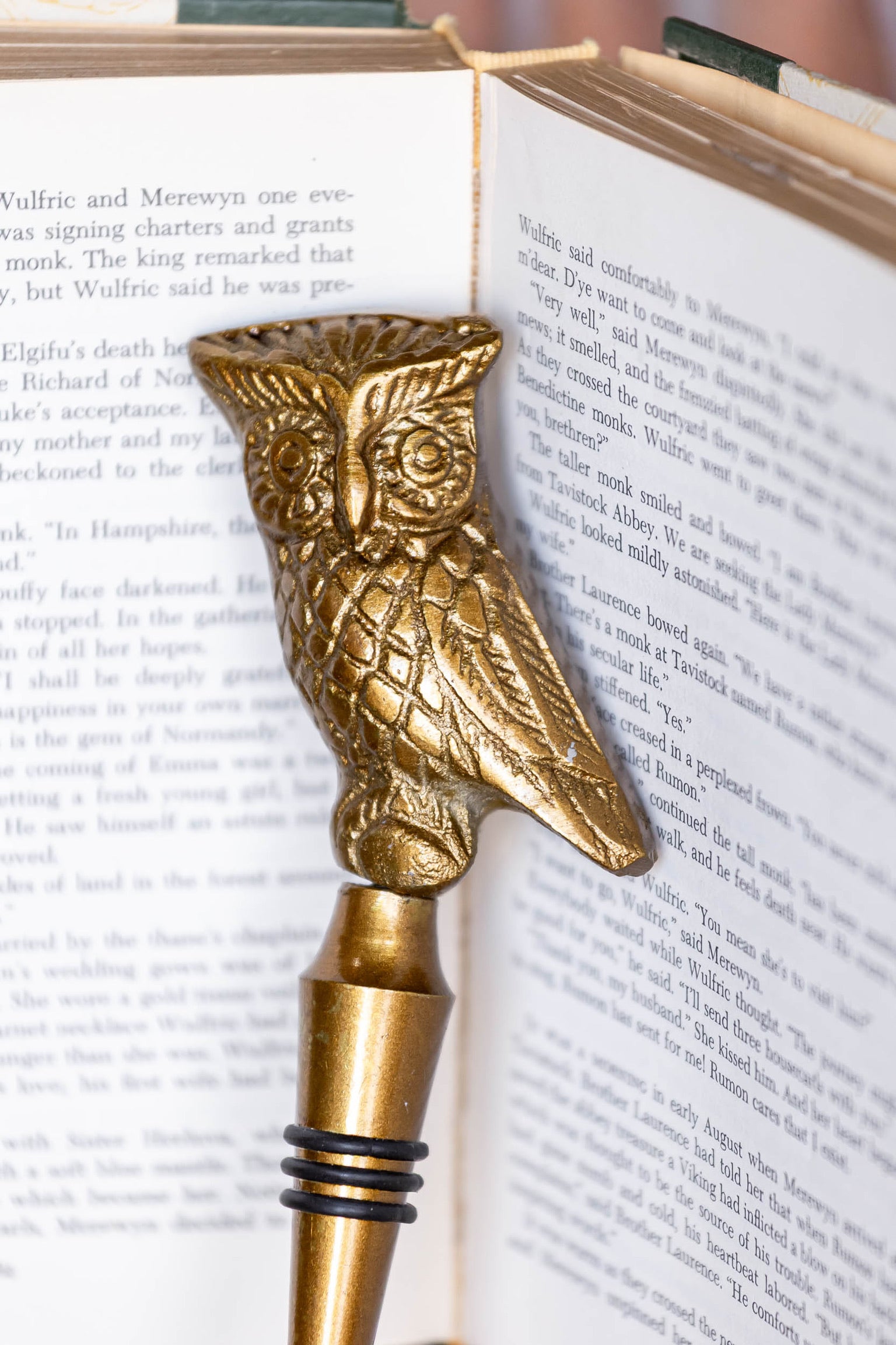 Gold Owl Bottle Stopper Accent Decor