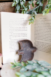 Stoneware Flora & Fauna Dish