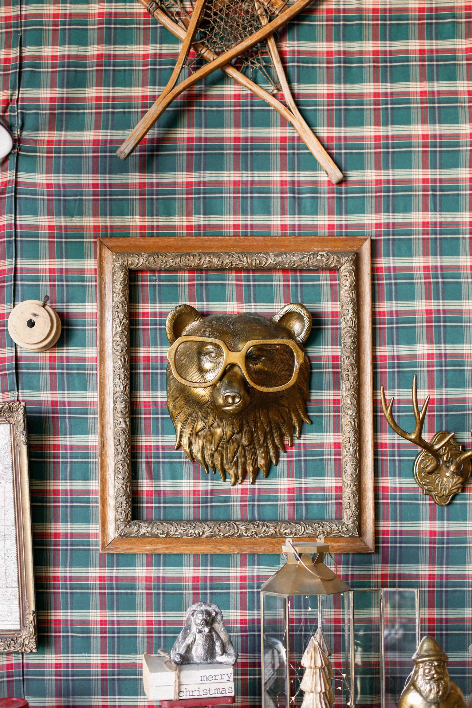 Woodland Bear Wall Mount