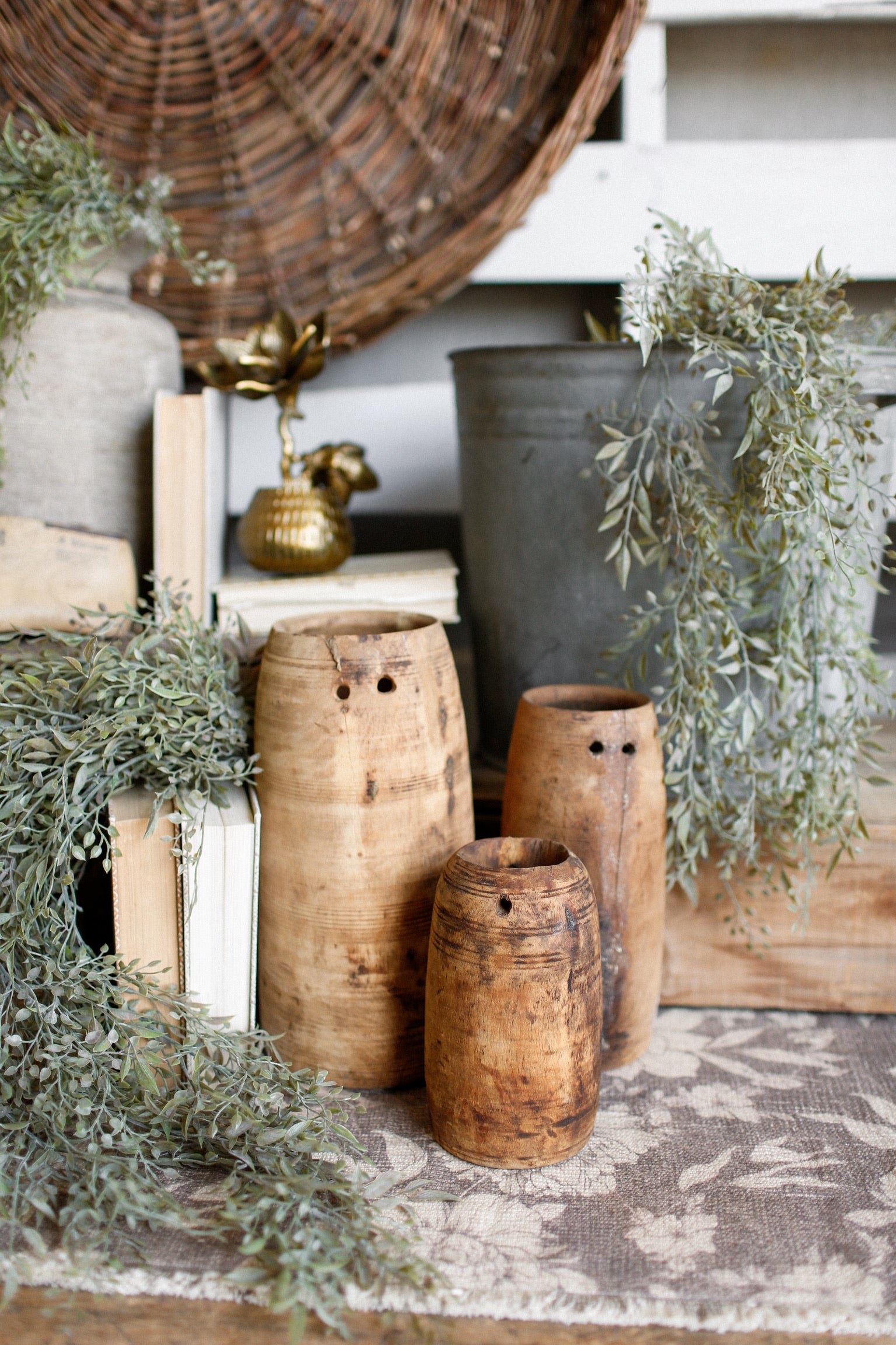 Vintage Wood Pot (L)