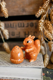 Squirrel And Acorn S&P Shakers