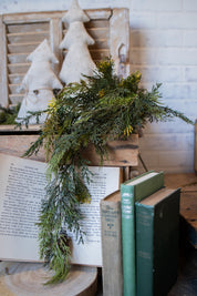 Mixed Cedar Hanging Stem