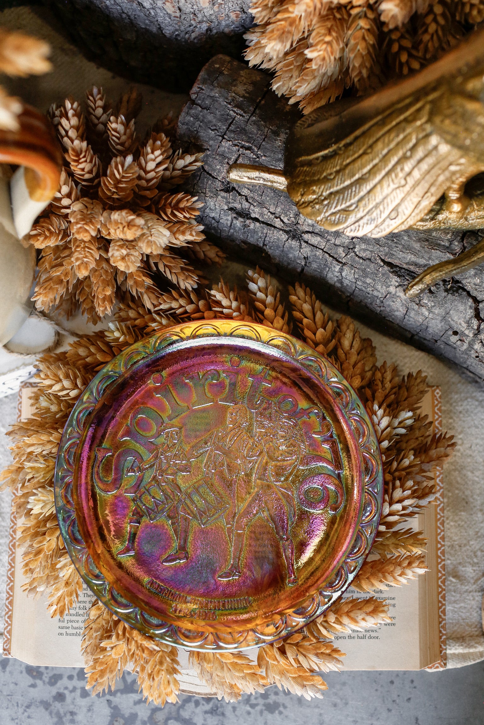 Vintage Carnival Glass Commemorative Place (Spirit of 1776)
