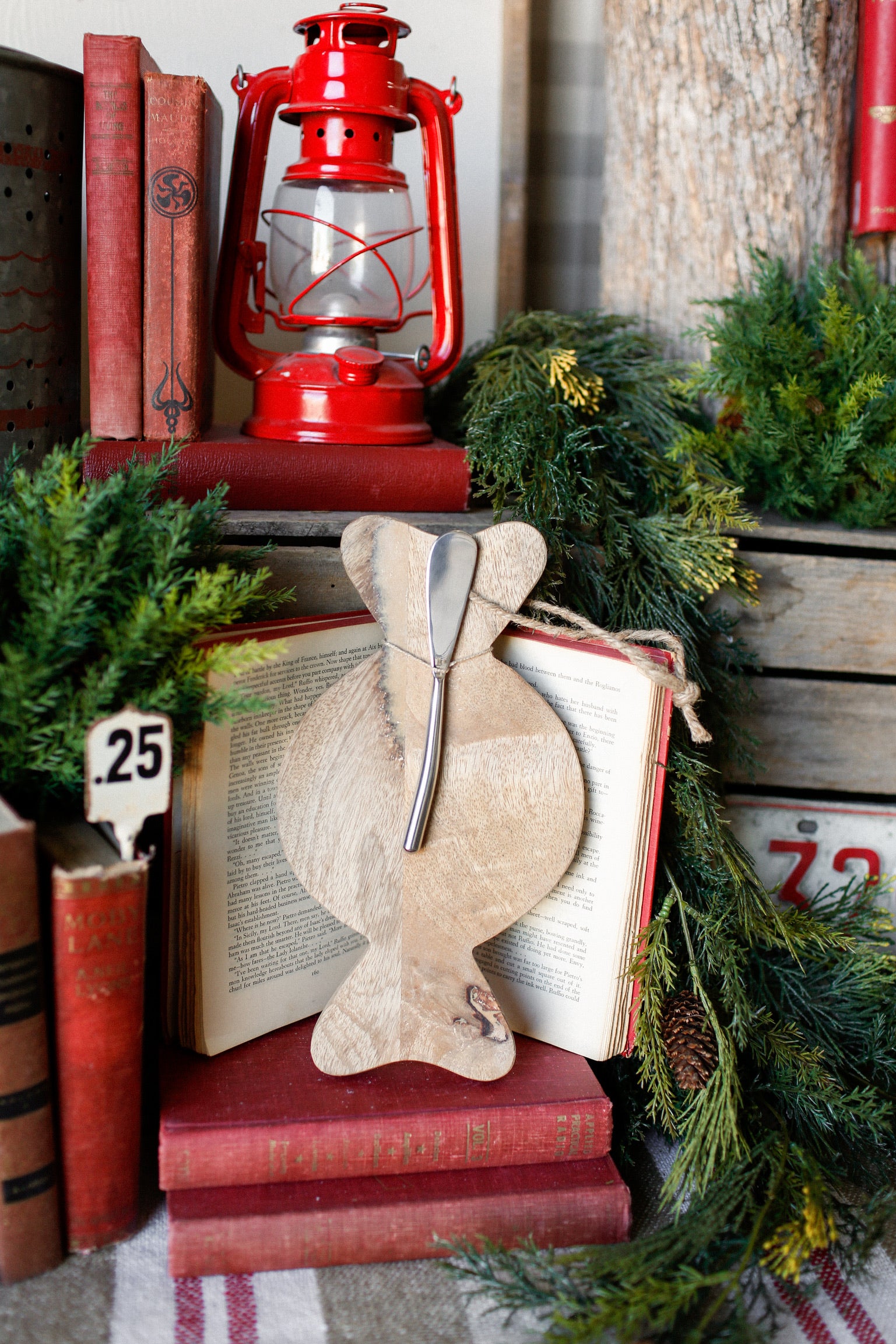 Holiday Board and Knife Set