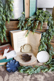 Stoneware Flora & Fauna Dish