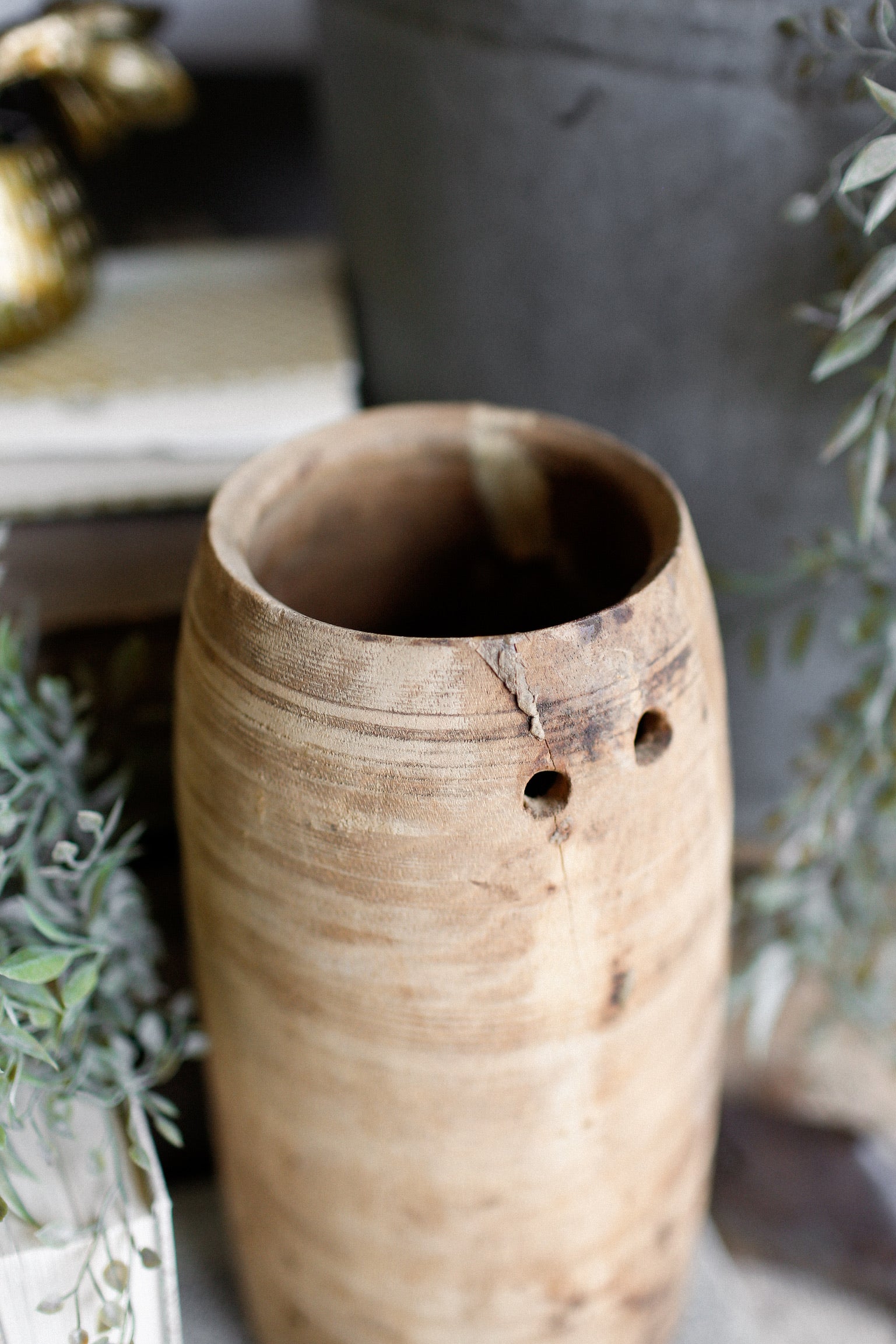 Vintage Wood Pot (L)
