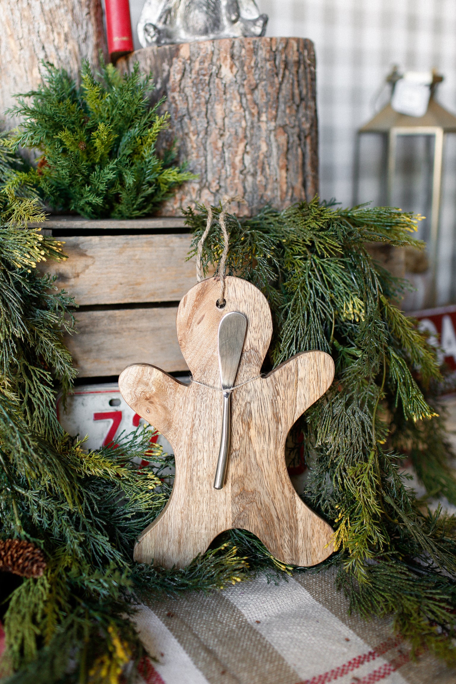 Holiday Board and Knife Set