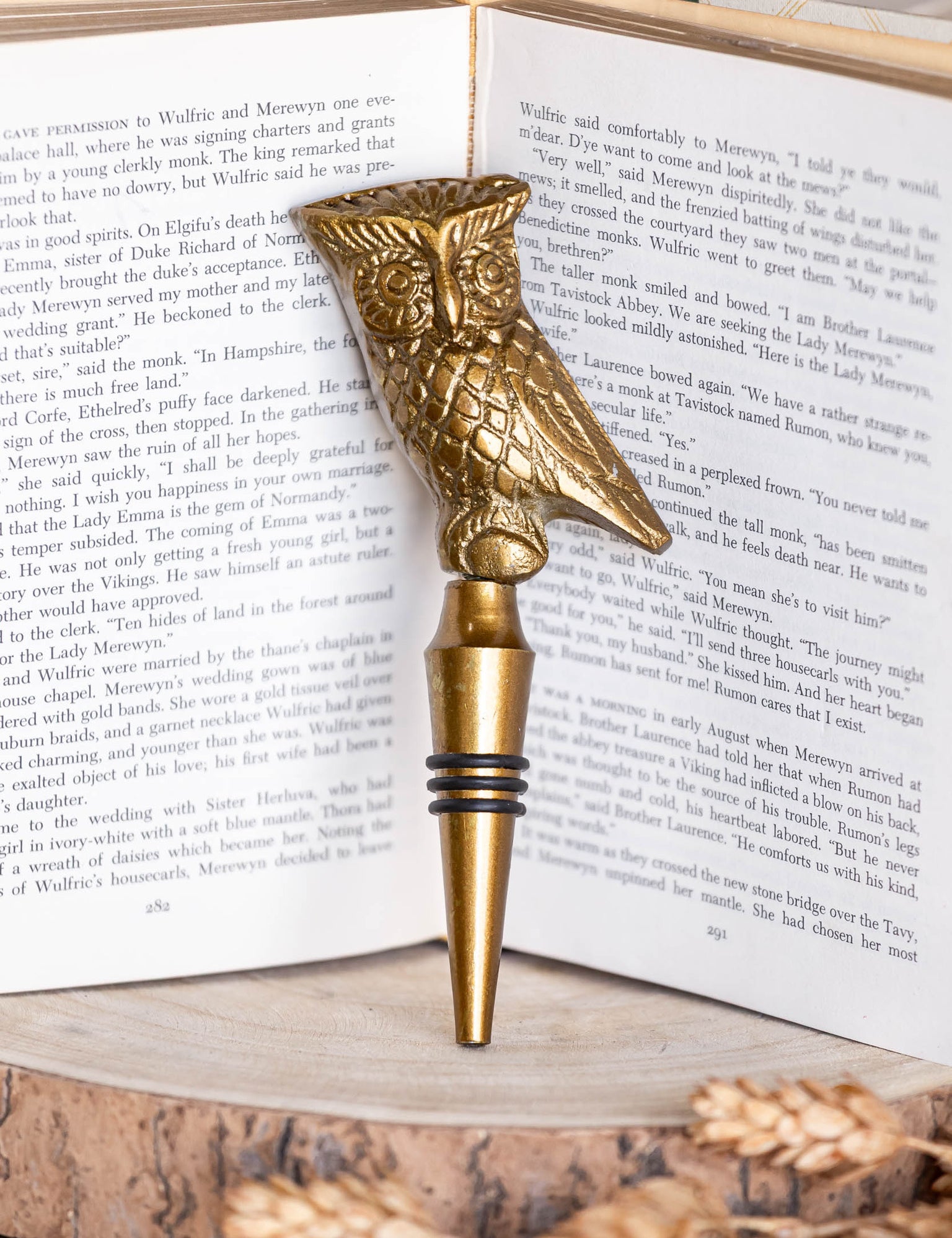 Gold Owl Bottle Stopper Accent Decor
