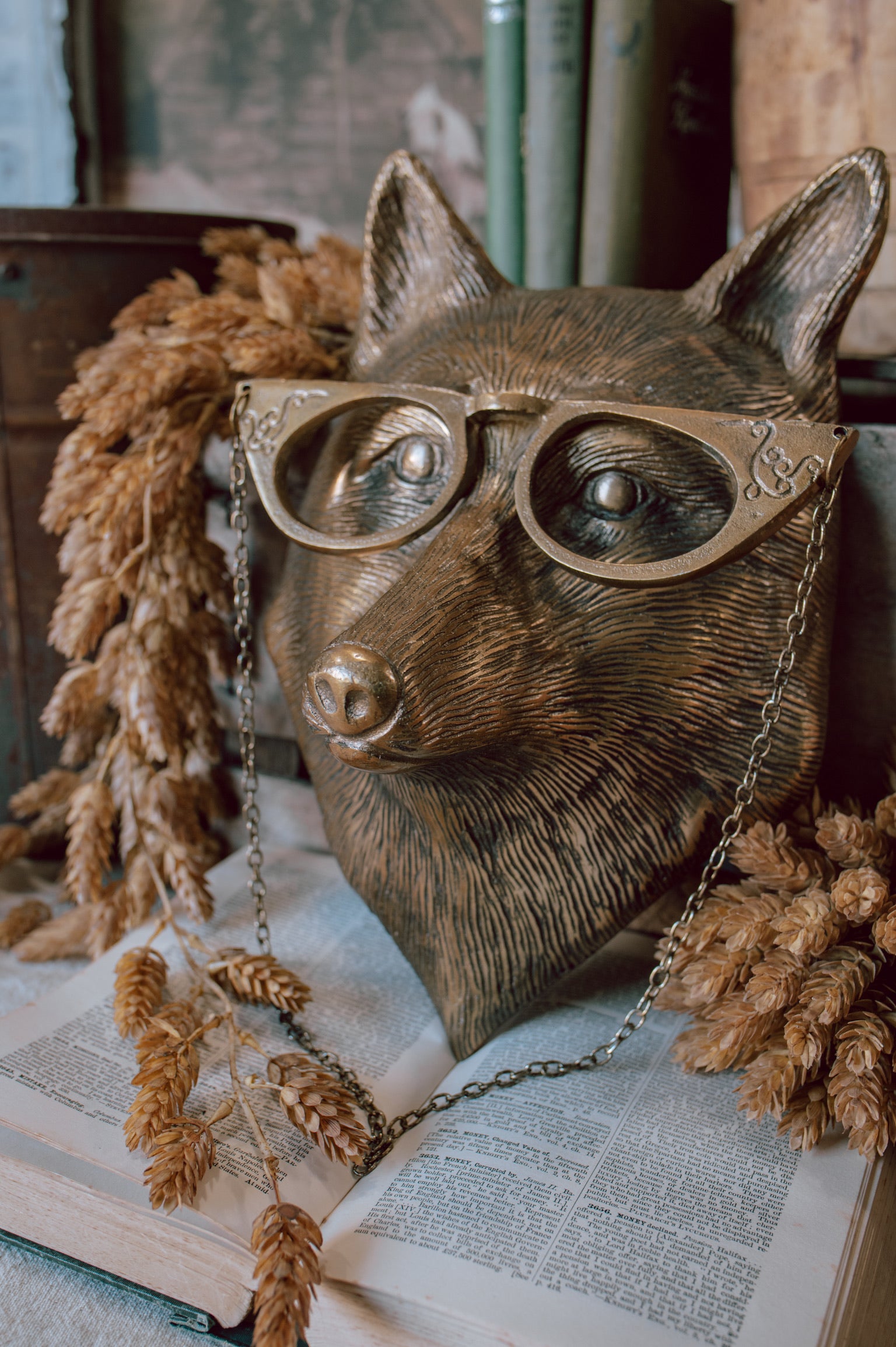 City Fox Wall Mount