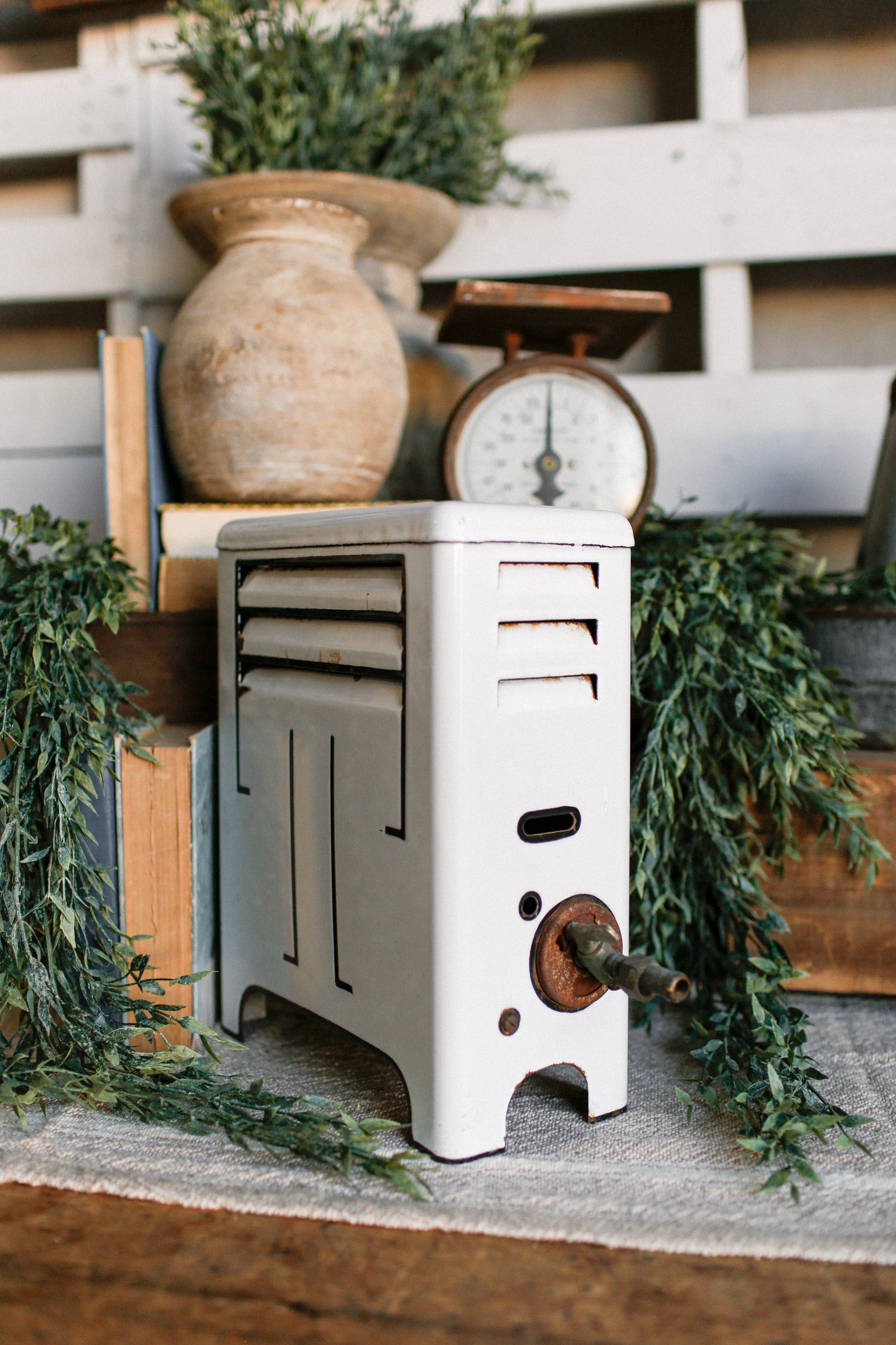 Vintage White Heater