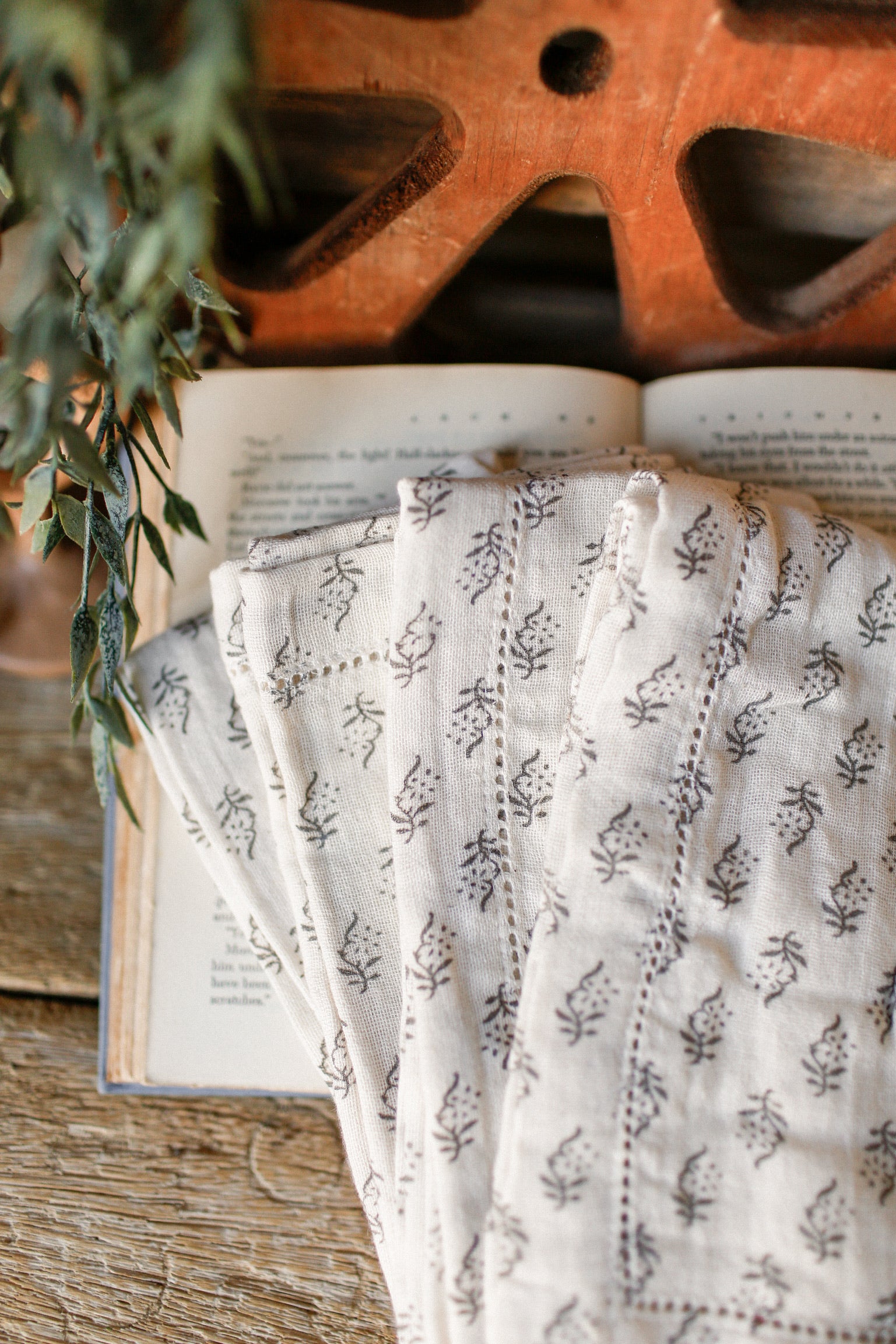 Floral Pattern Napkins