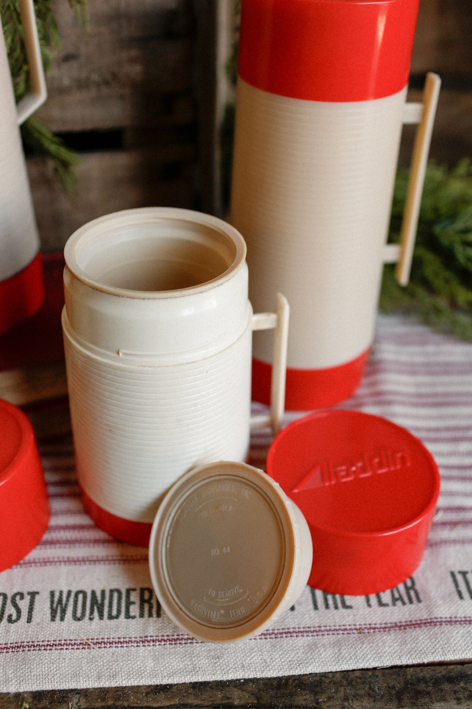 Vintage Aladdin Hy-Lo Thermos