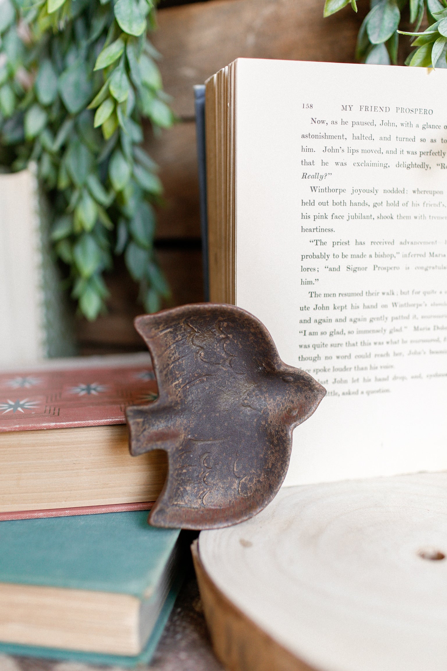 Stoneware Flora & Fauna Dish