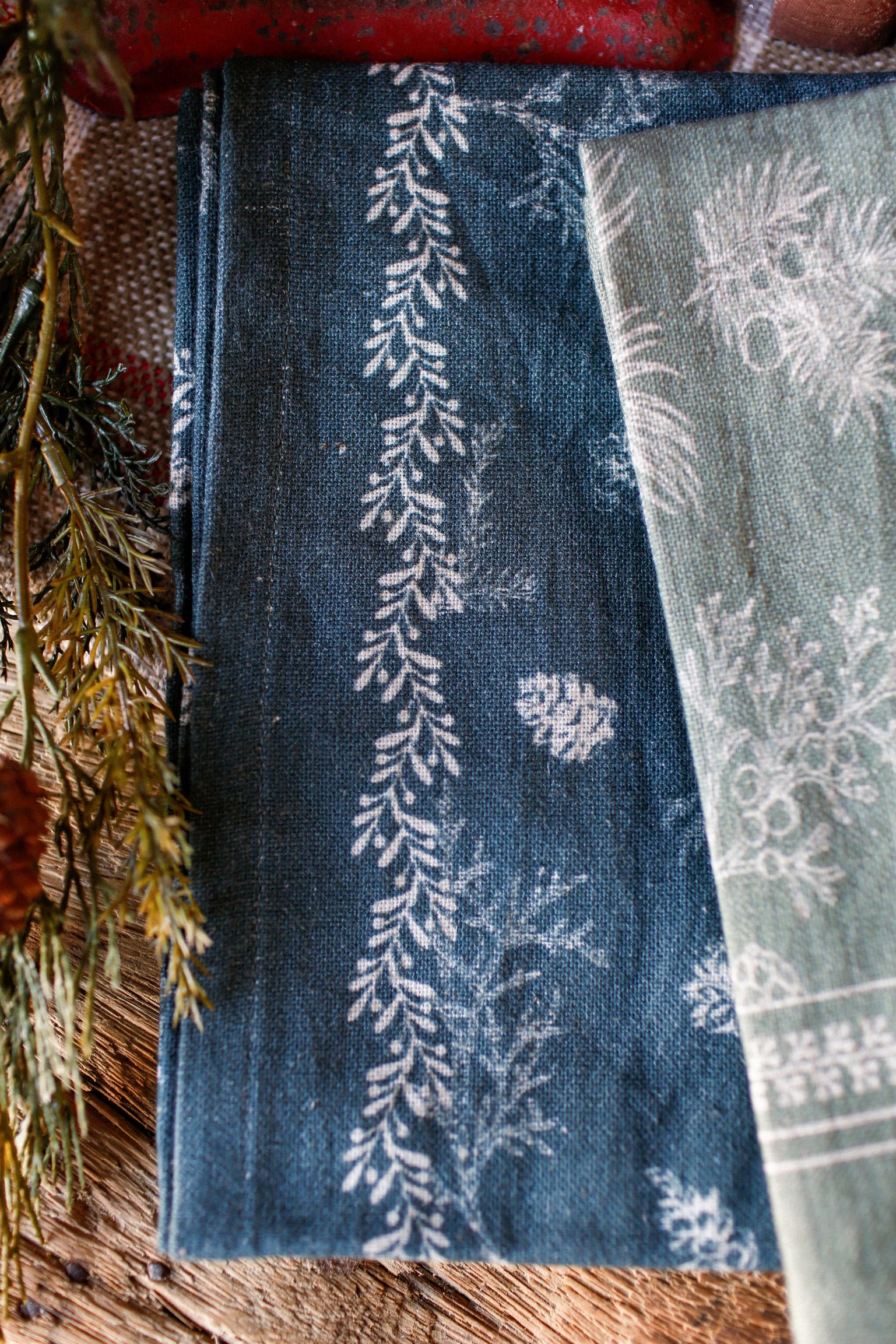 Winter Pine Kitchen Towel Set
