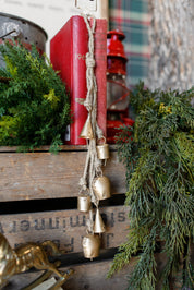 Mini Aged Gold Bell Cluster