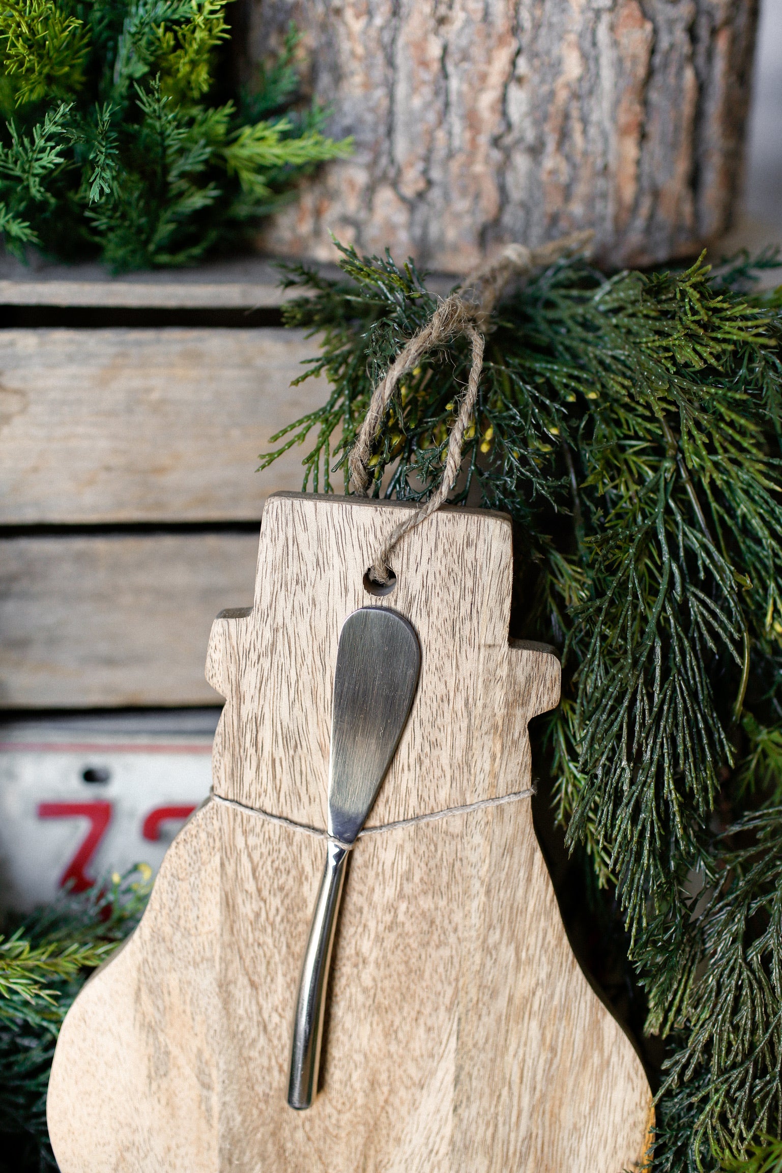 Holiday Board and Knife Set