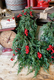 Forest Falls Berry Wreath (L)