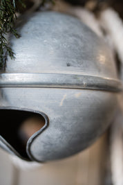 Aged Metal Bell (3 Sizes)