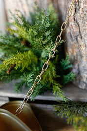 Gold Metal Hanging Bow