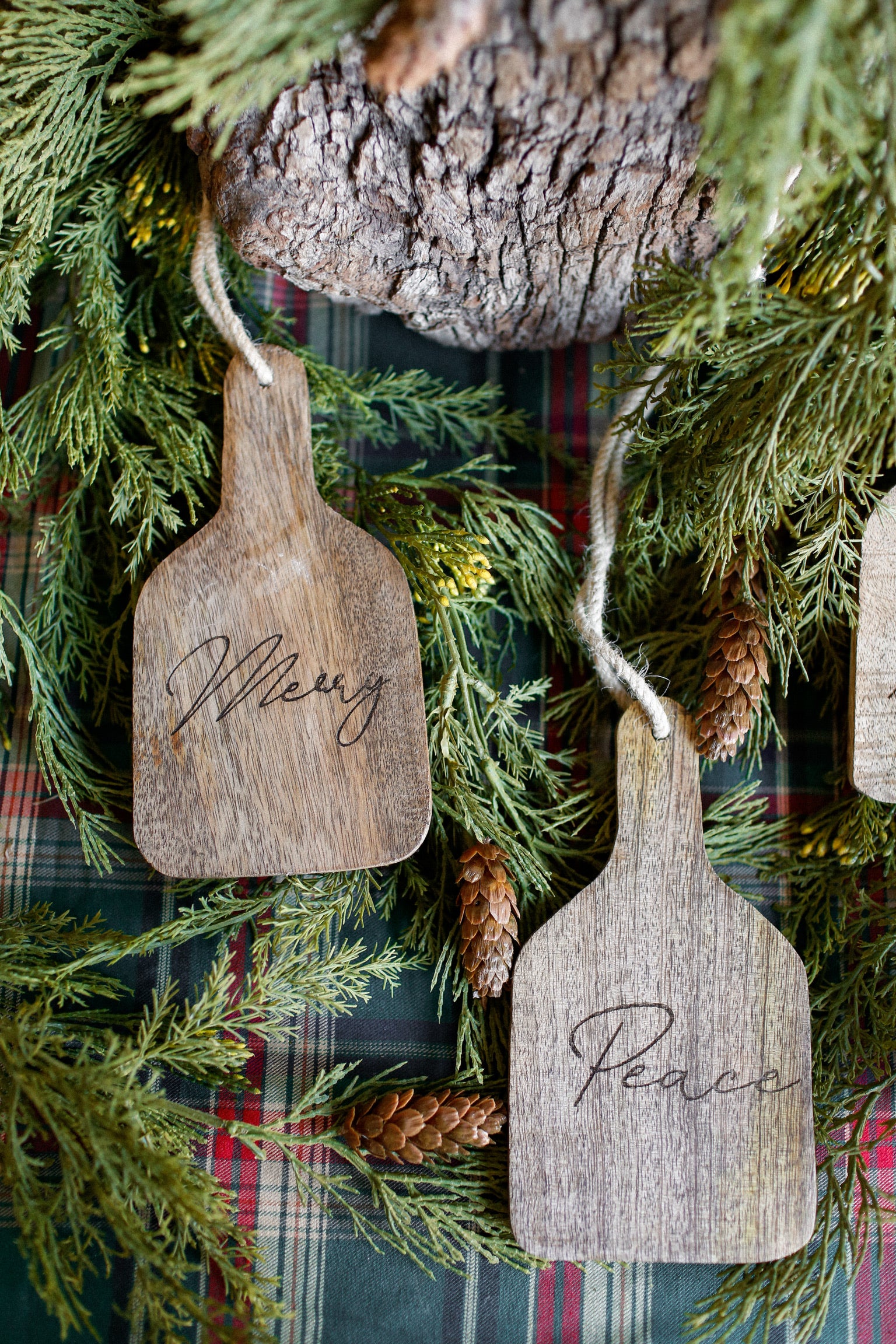 Mini Holiday Saying Board