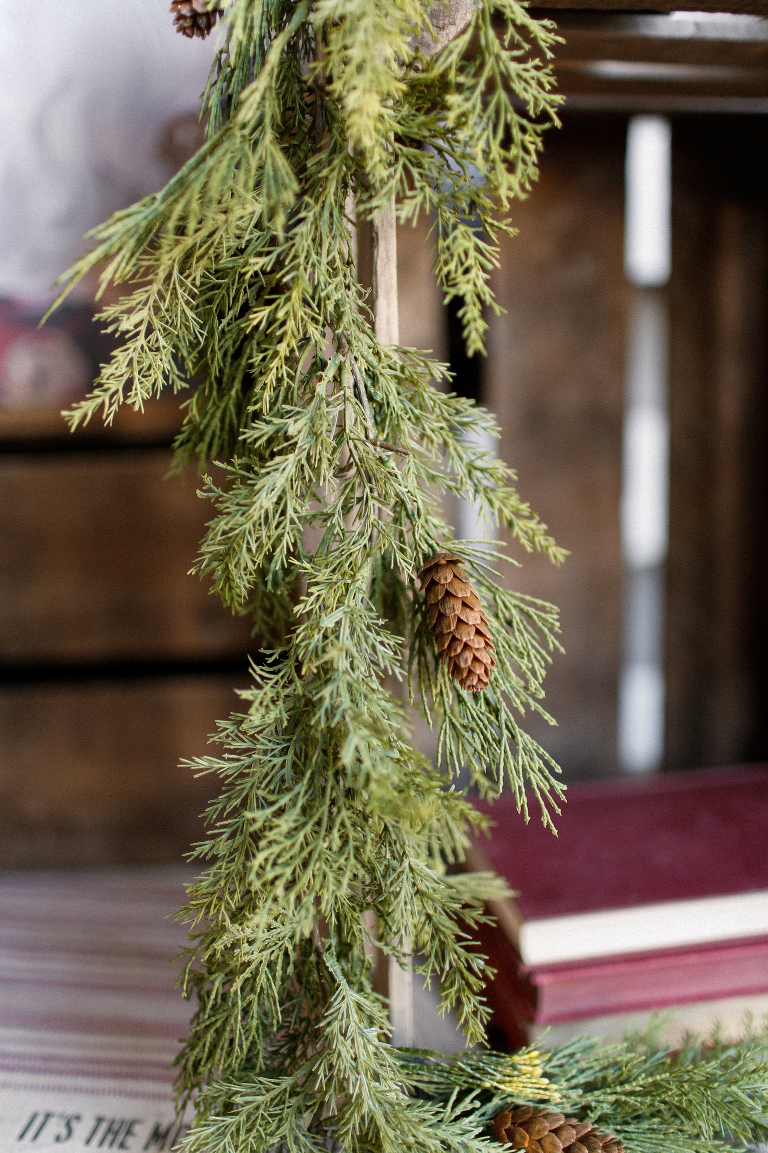 Alpine Cedar Garland
