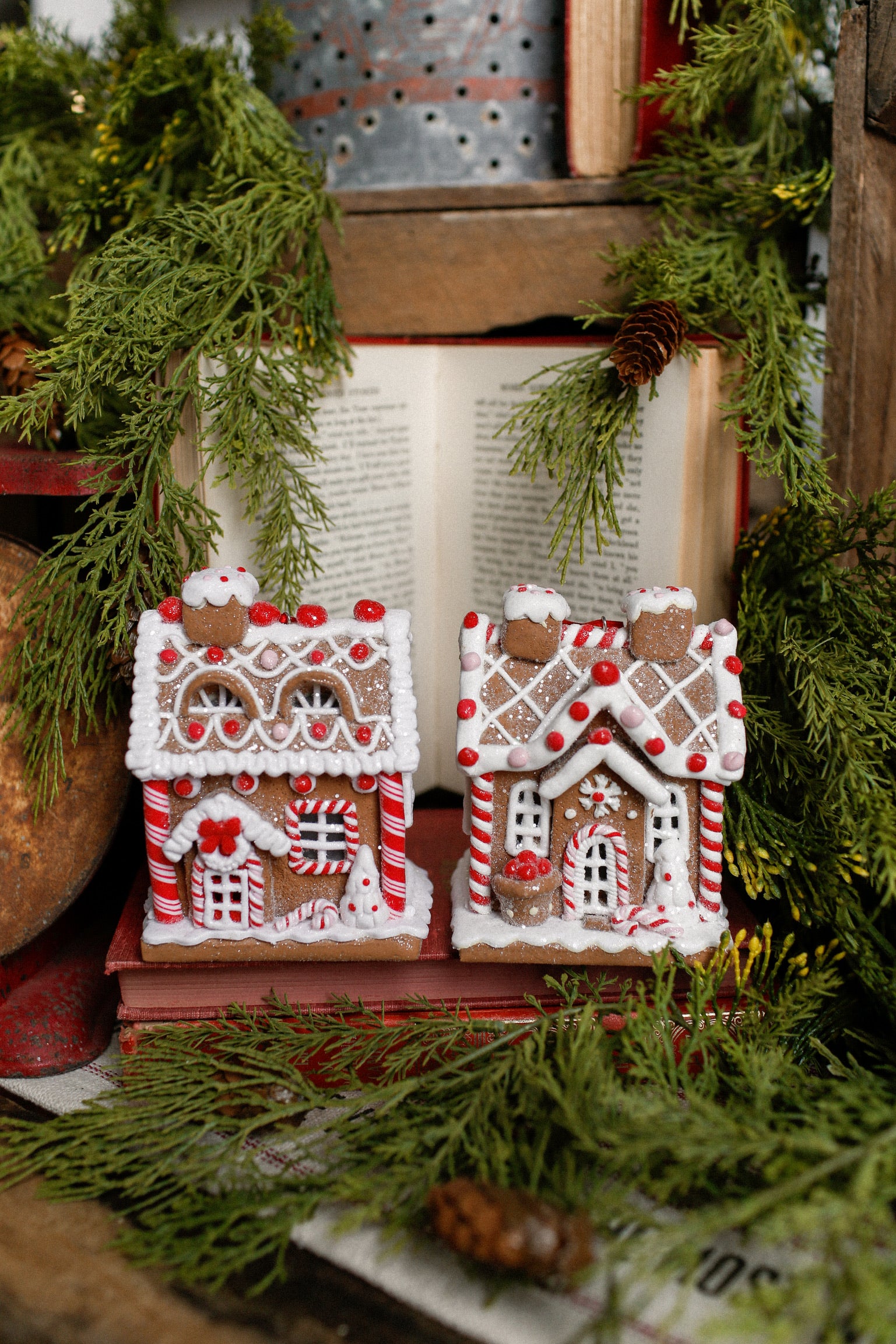 Red Lighted Mini Gingerbread House