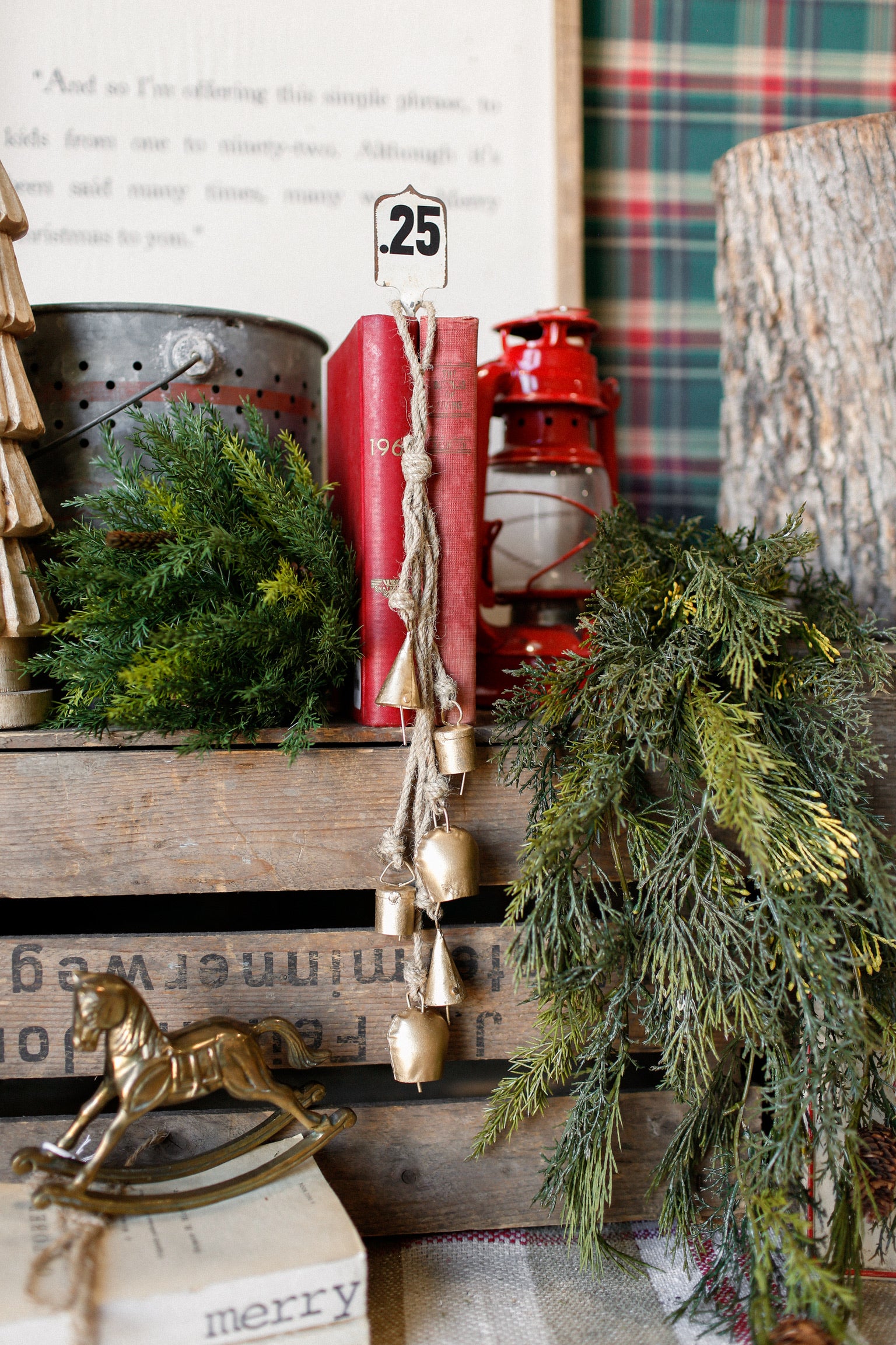 Mini Aged Gold Bell Cluster