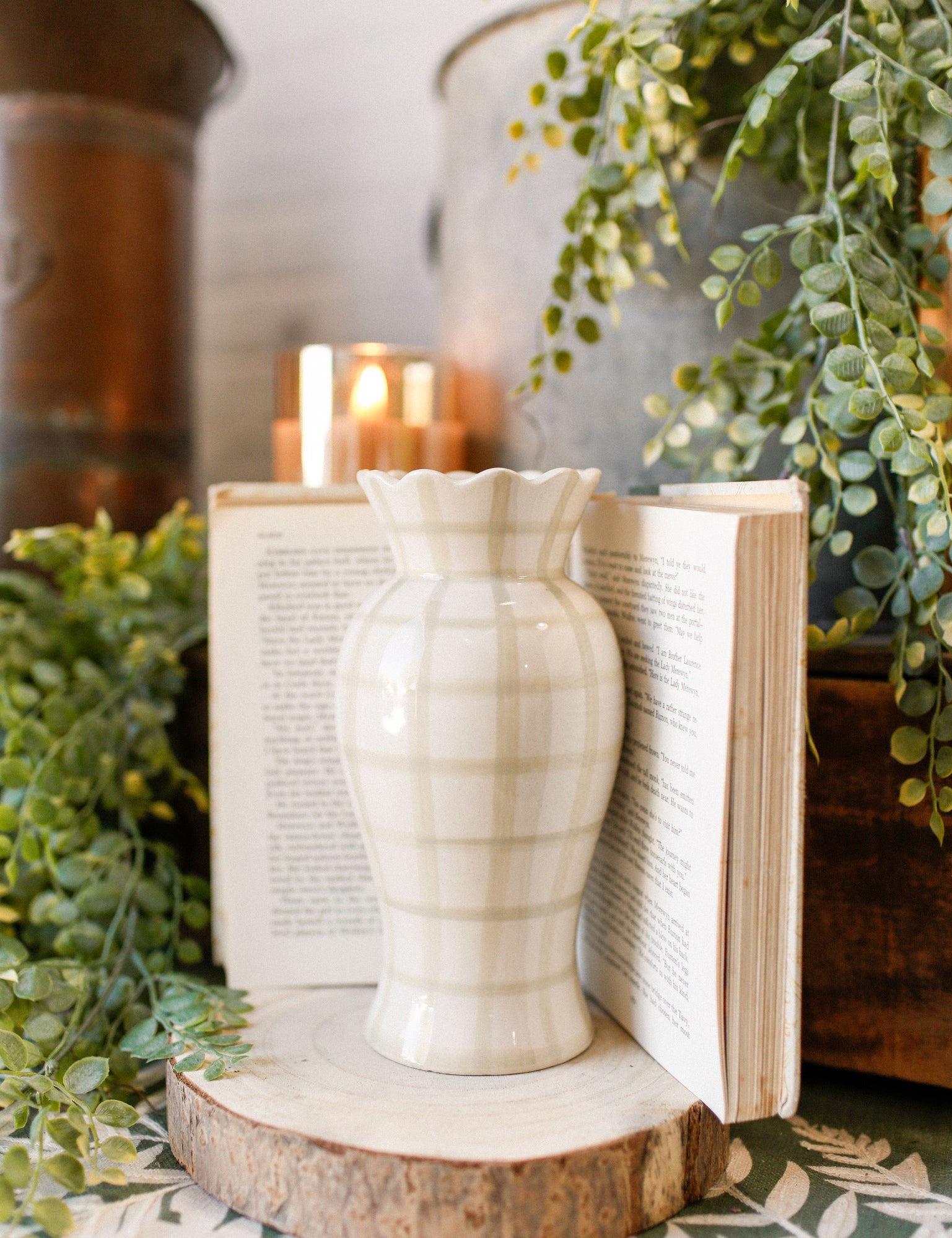 Bonnie Scalloped Vase The Little Burlap Barn®
