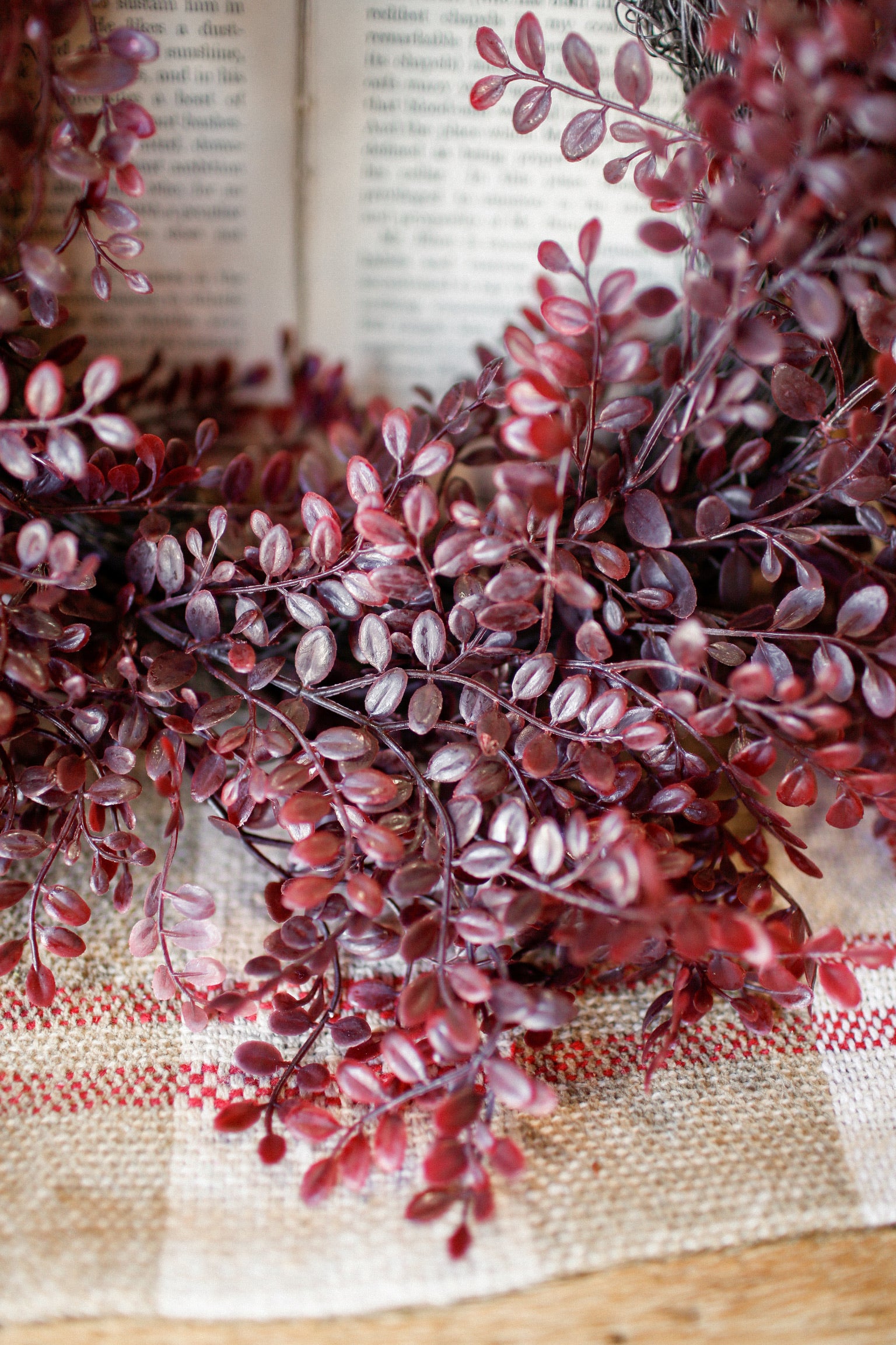 Red Leaf Mini Wreath