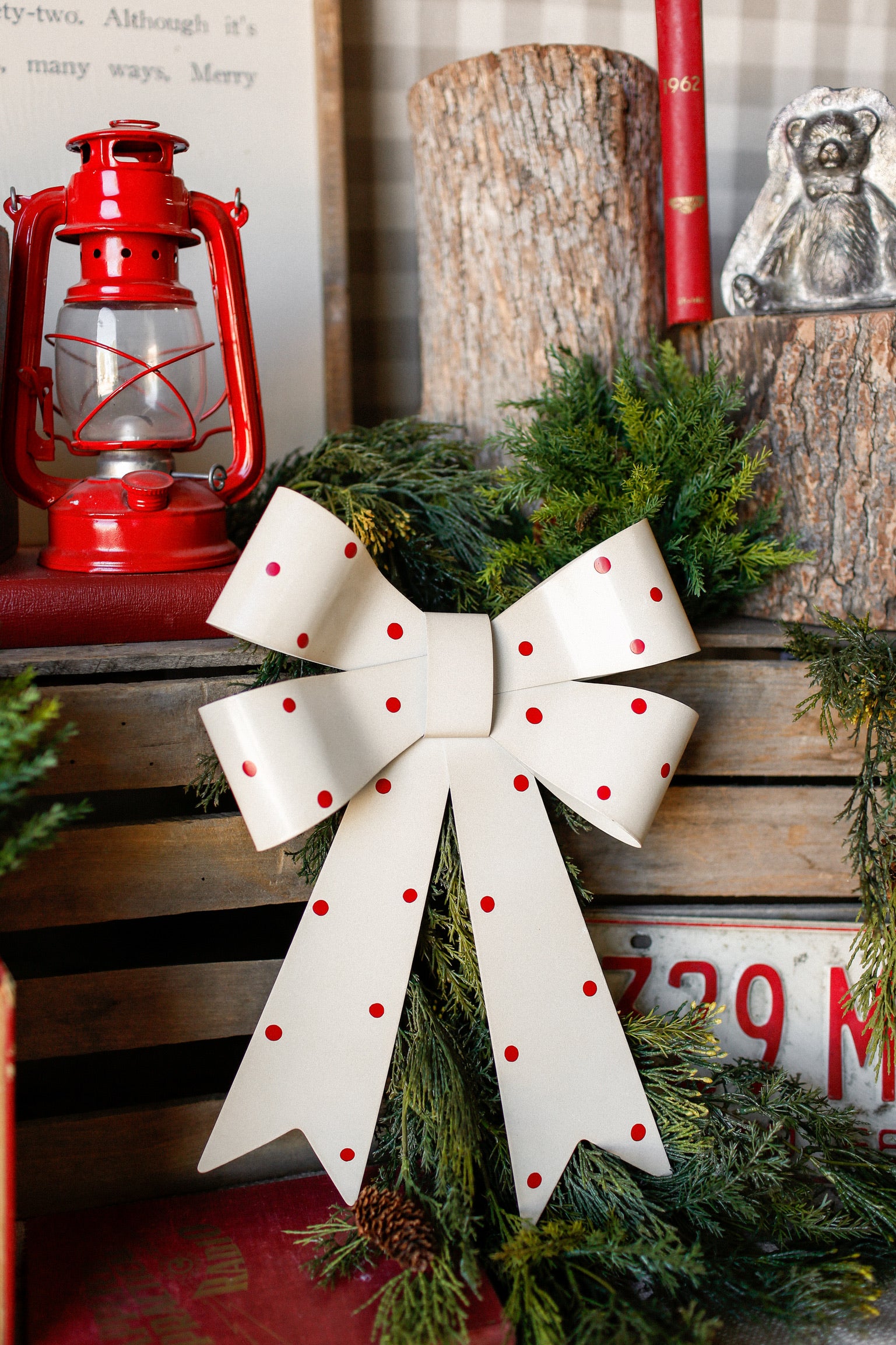 Metal Cream Polka Dot Bow