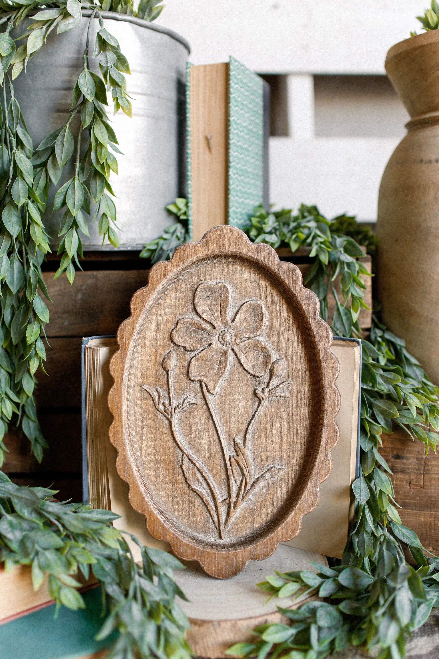 Botanical Scalloped Wall Art