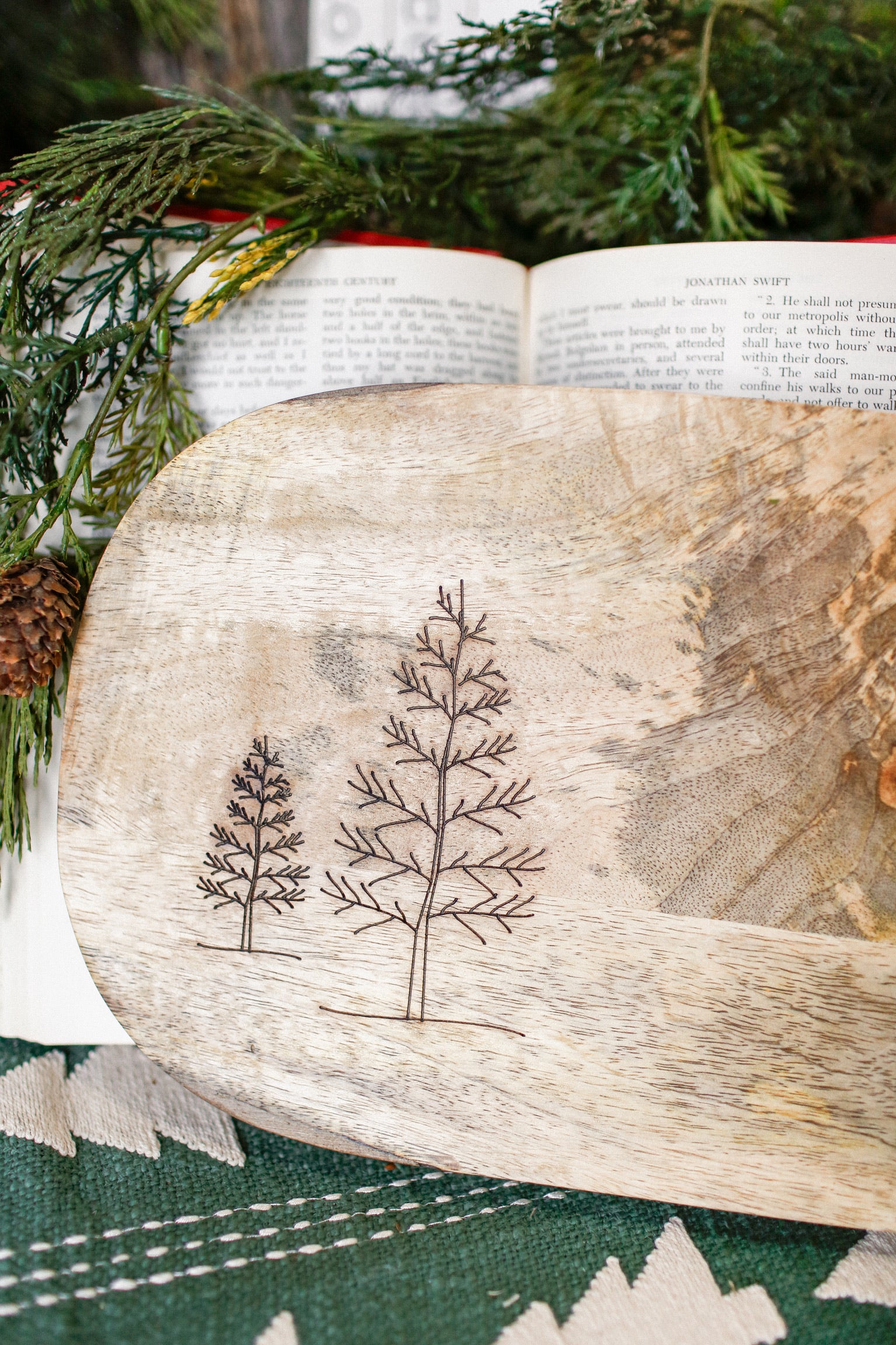 Mango Wood Etched Tree Cutting Board