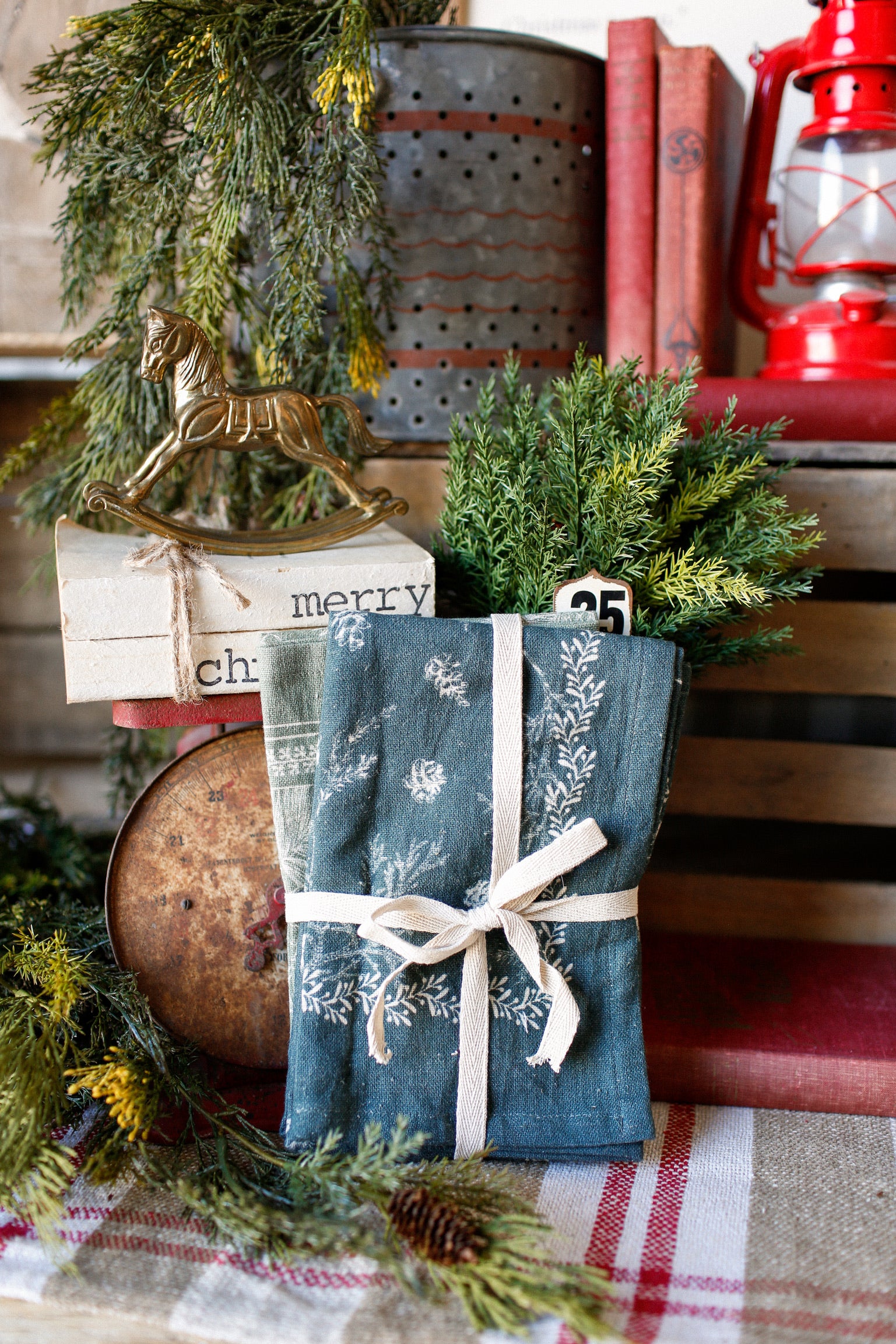 Winter Pine Kitchen Towel Set