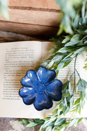 Stoneware Flora & Fauna Dish