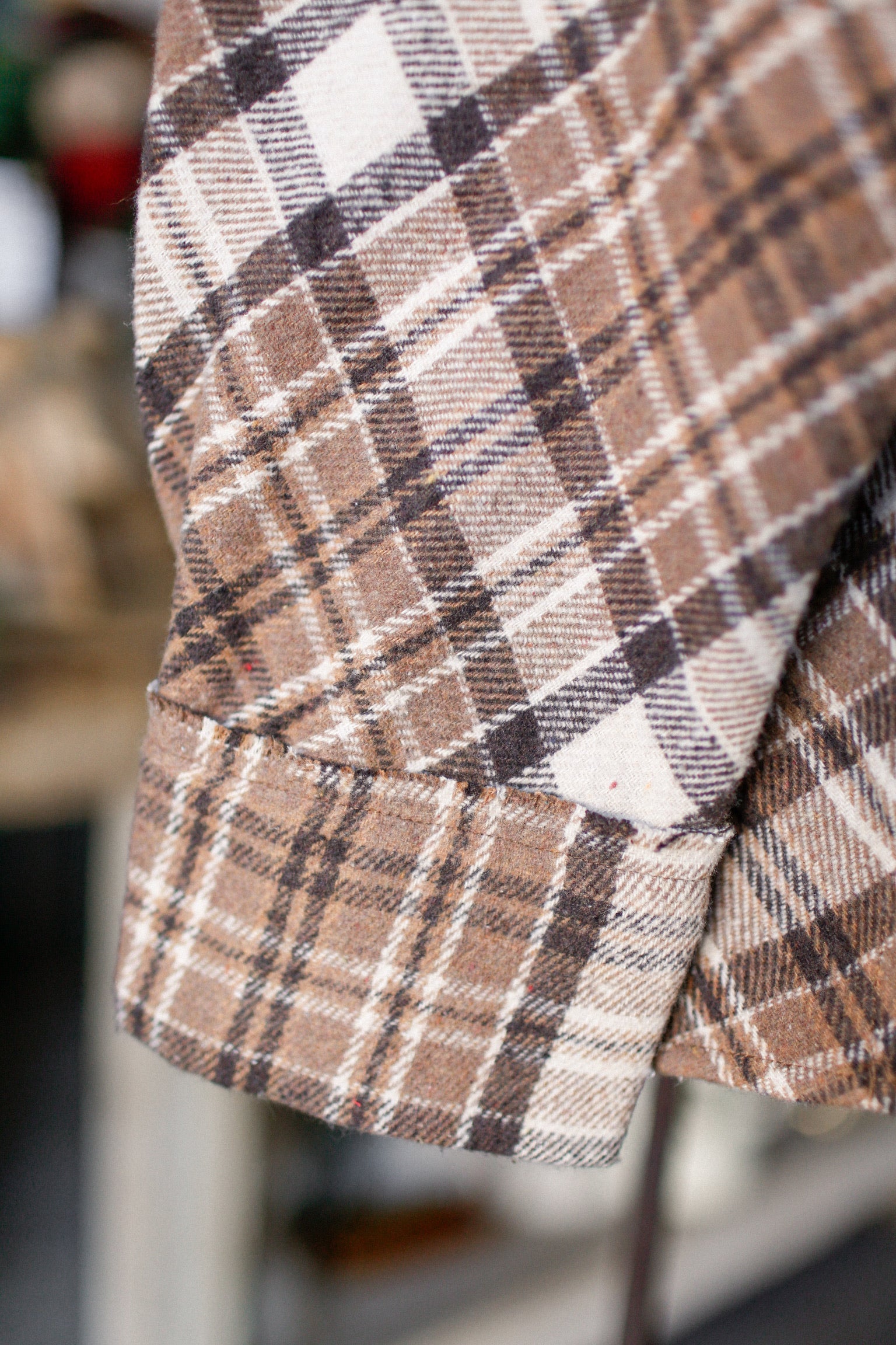 Cotswolds Plaid Pullover