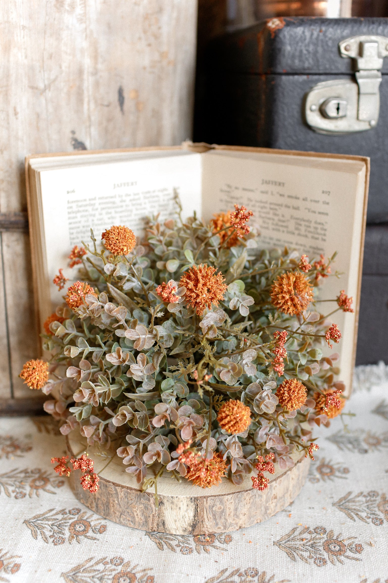 Whimsy Wildflower Sphere (Pumpkin)