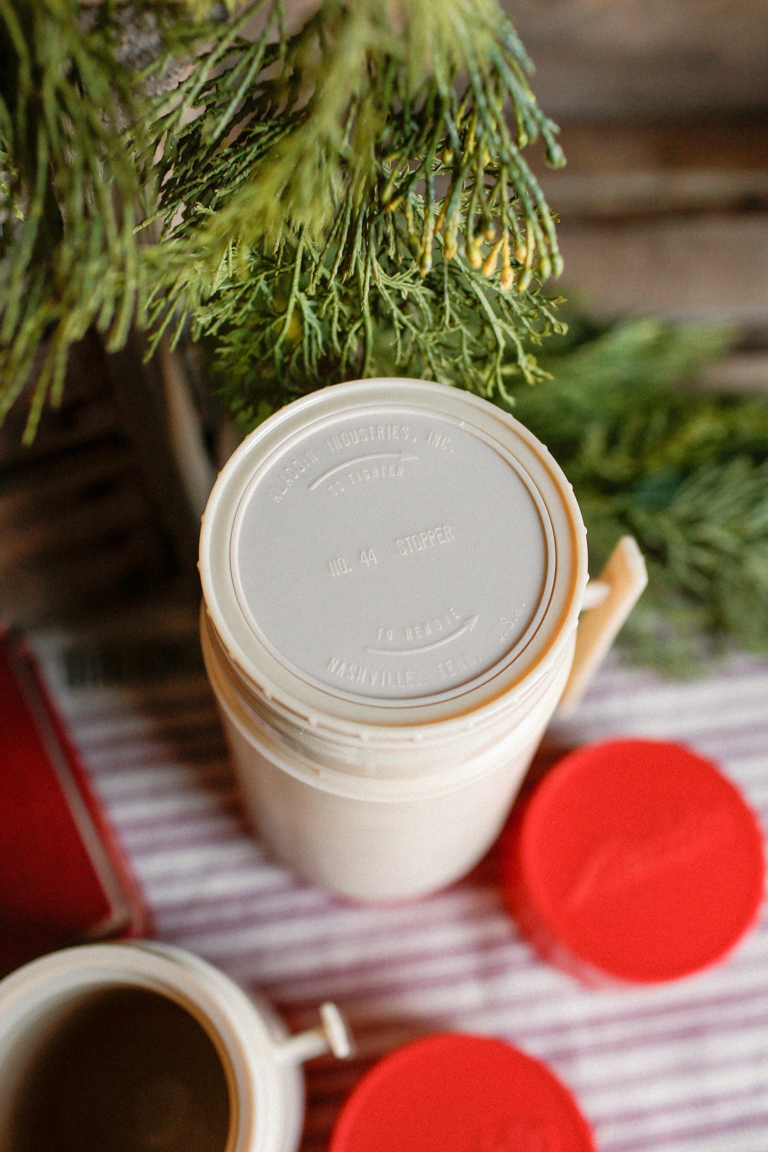 Vintage Aladdin Hy-Lo Thermos