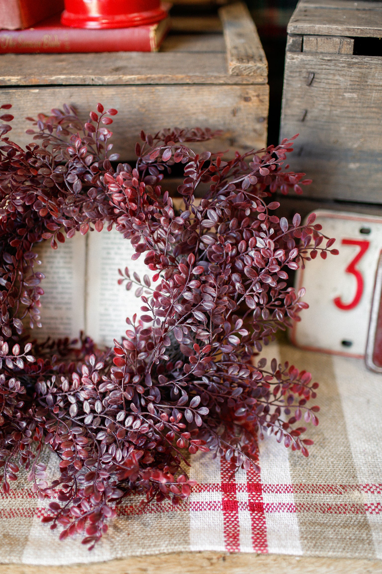 Red Leaf Mini Wreath